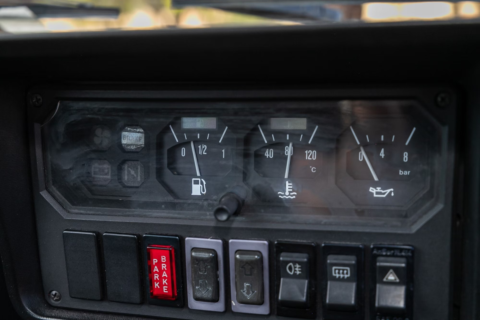 Alfa GTV6 dials