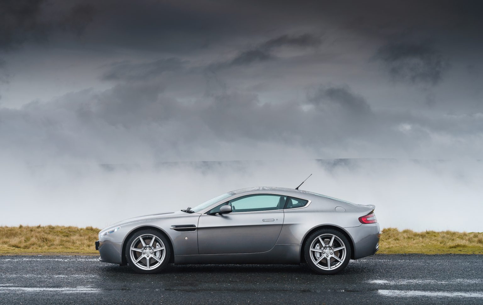 Retro Rematch: Aston Martin V8 Vantage vs Audi R8 4.2 | Hagerty UK