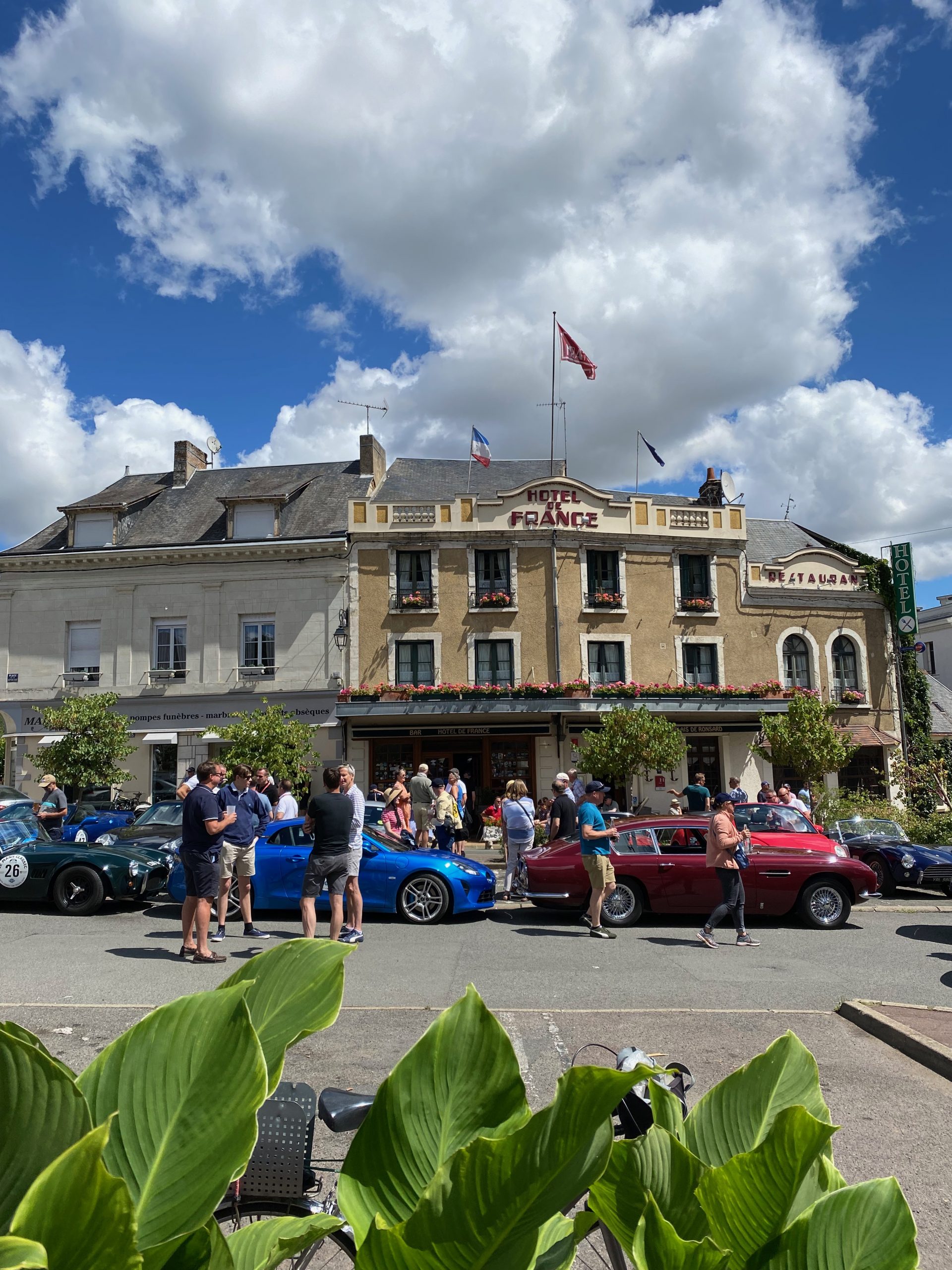 Hotel de France La Chartre-sur-le-Loir