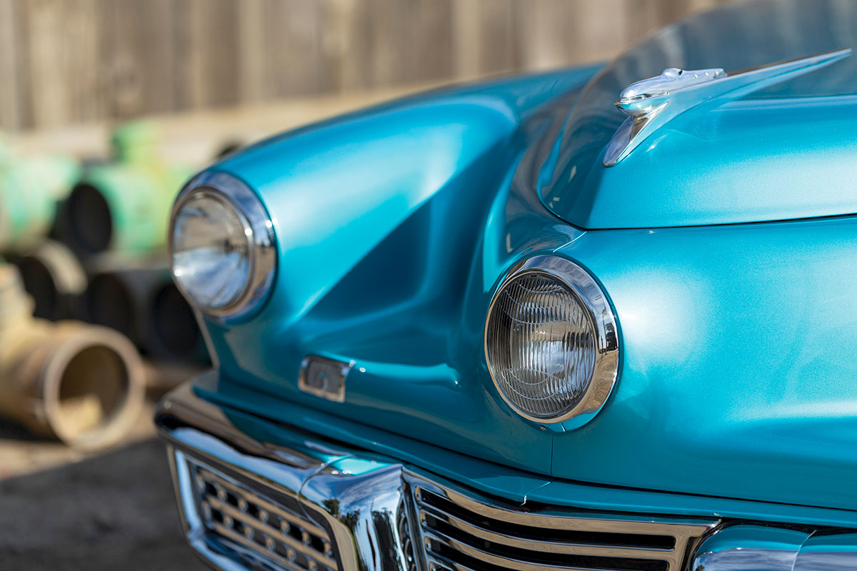 Tucker Torpedo headlight