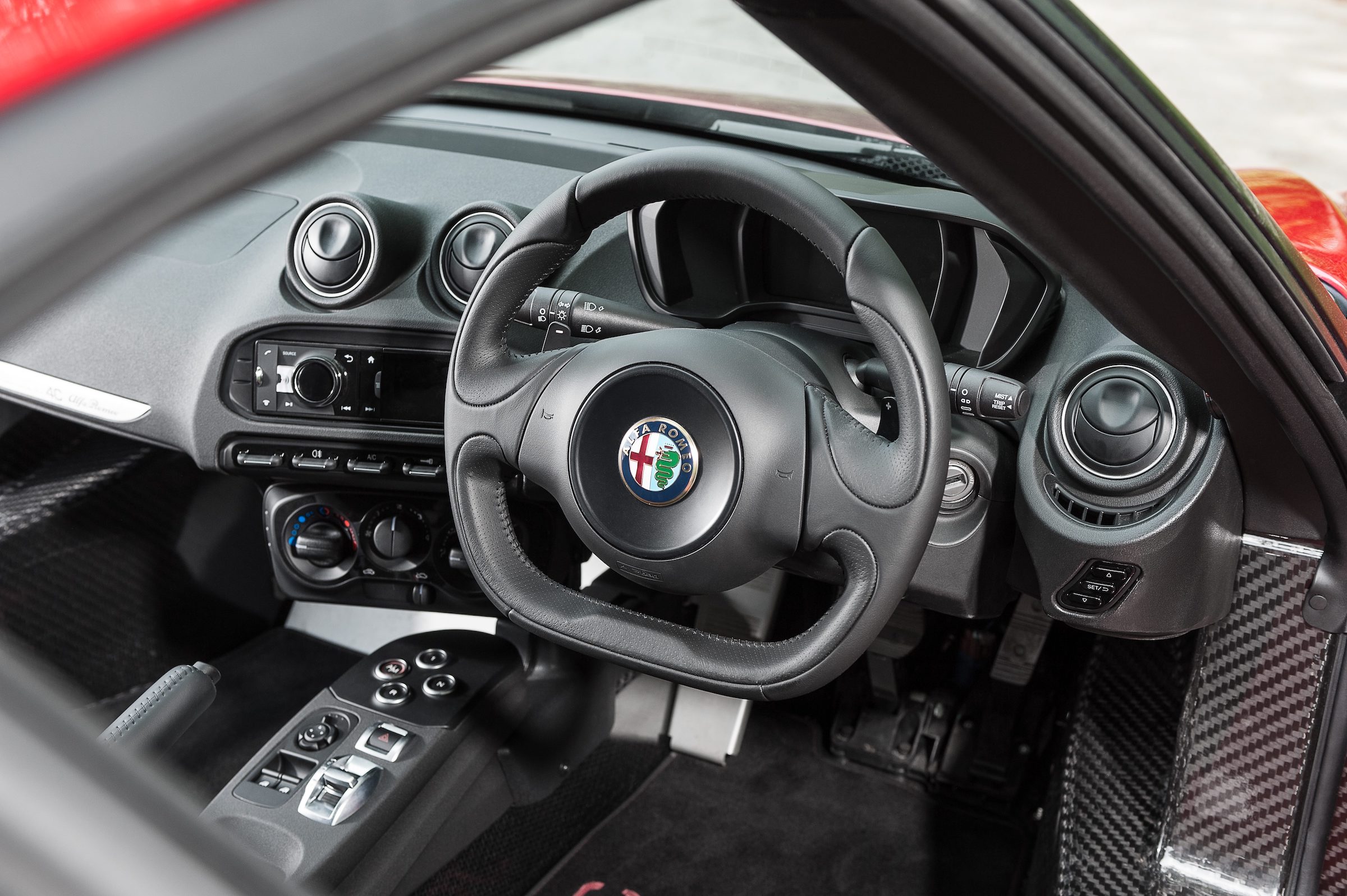 Alfa Romeo 4C interior