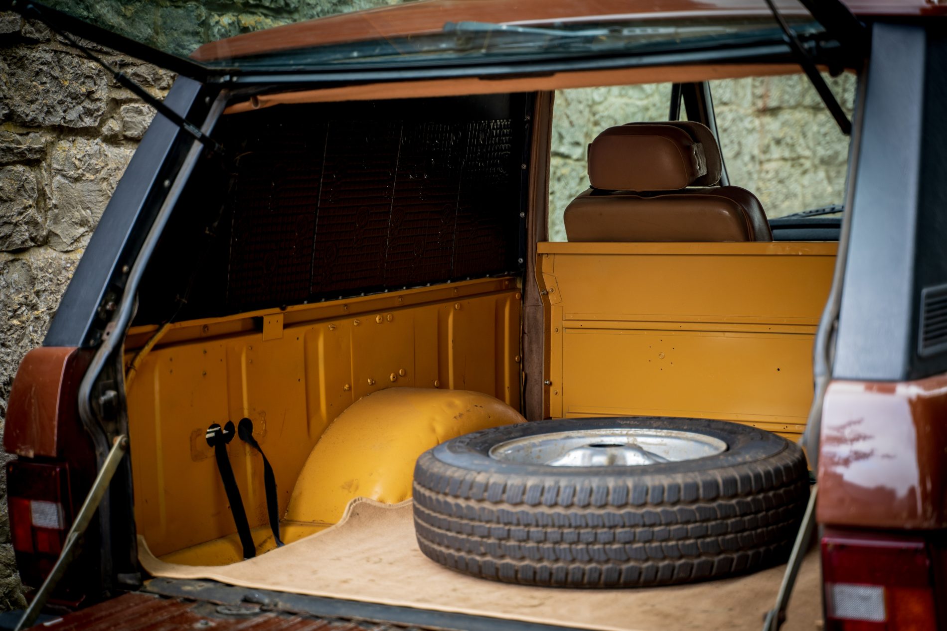 Range Rover van load bay