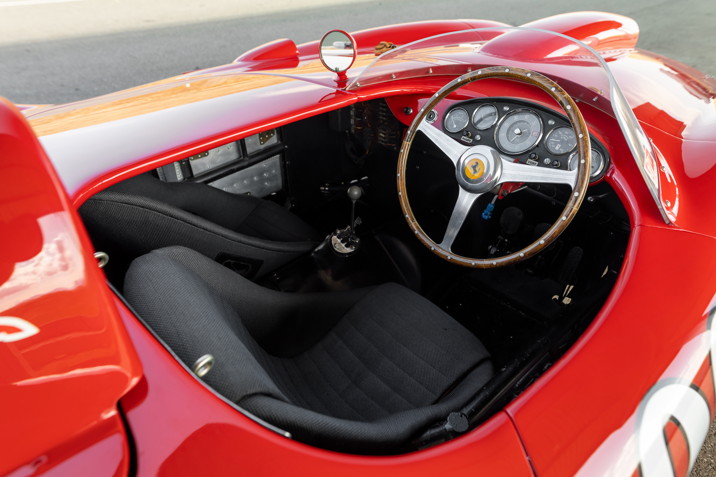 1955 Ferrari 410 Sport Spider interior