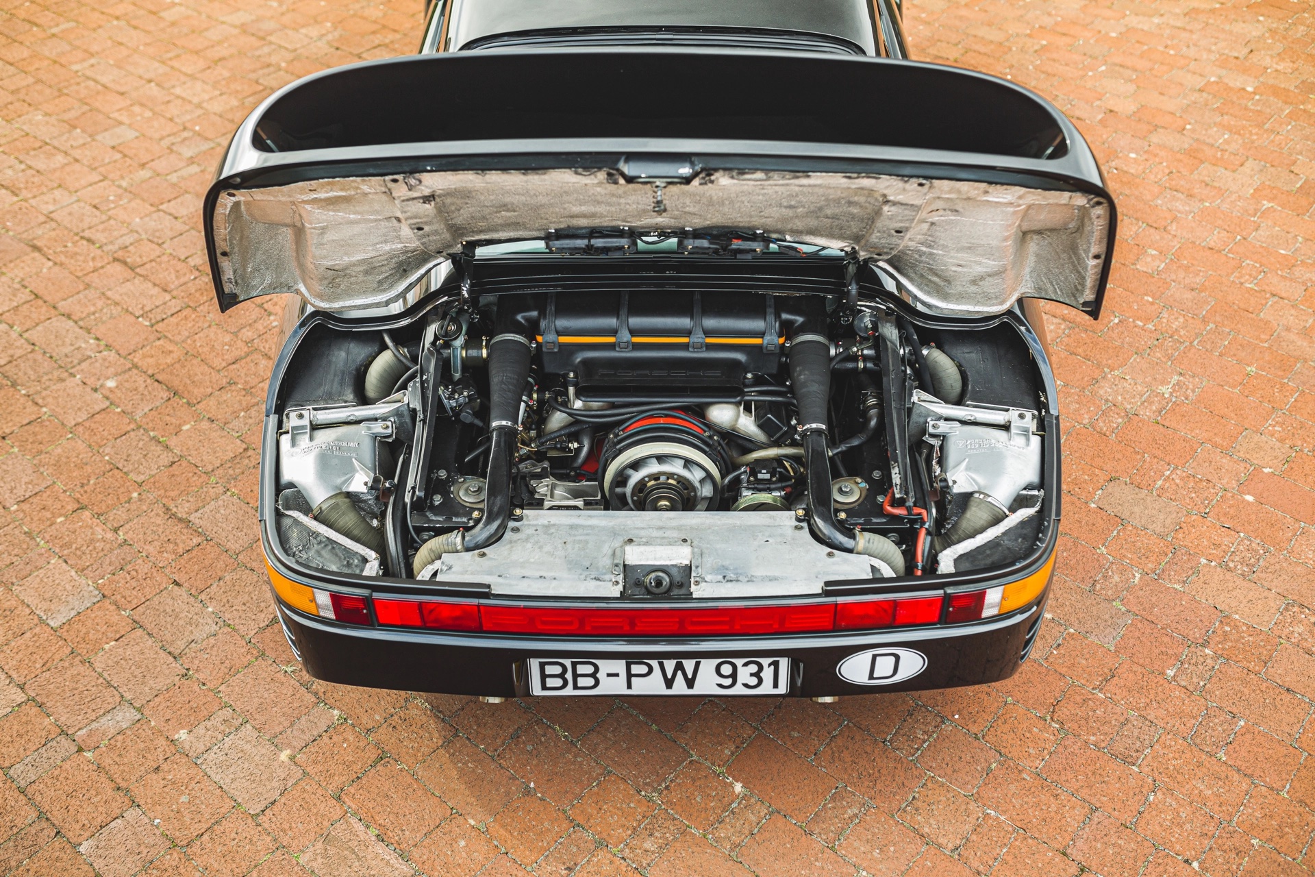 Porsche 959 prototype engine
