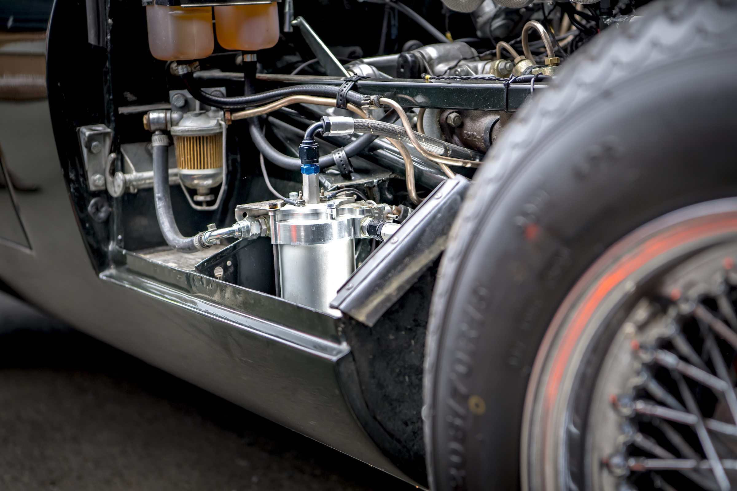 Jaguar E-Type Sustain fuel