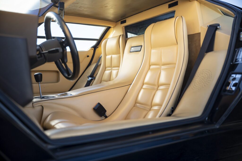 Lamborghini Countach seats