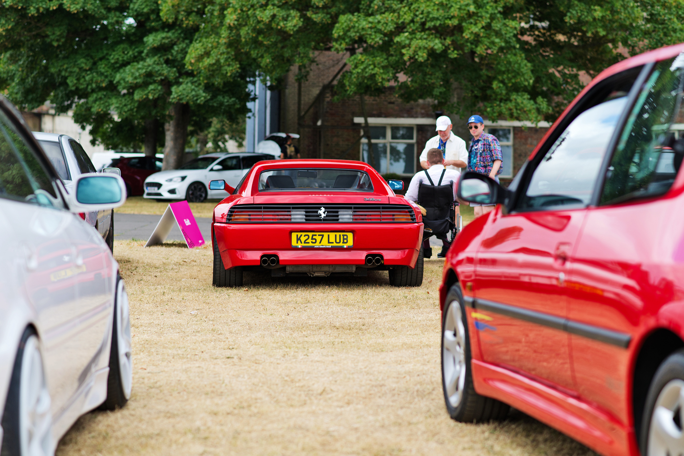 Radwood Ferrari 348