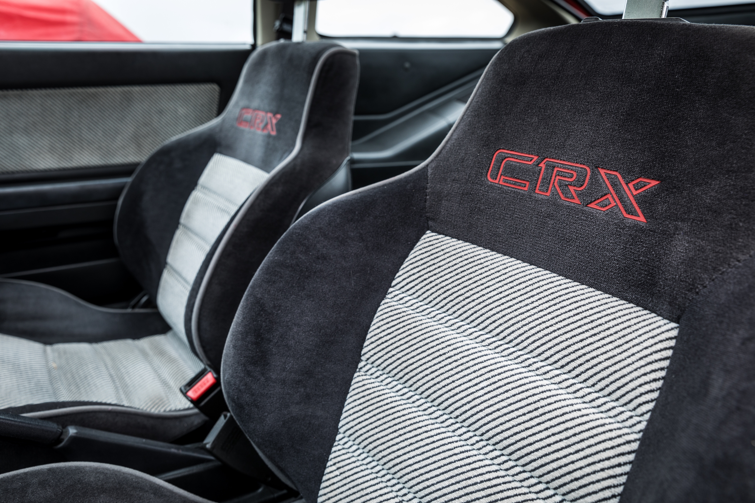 1987 Honda CRX seats