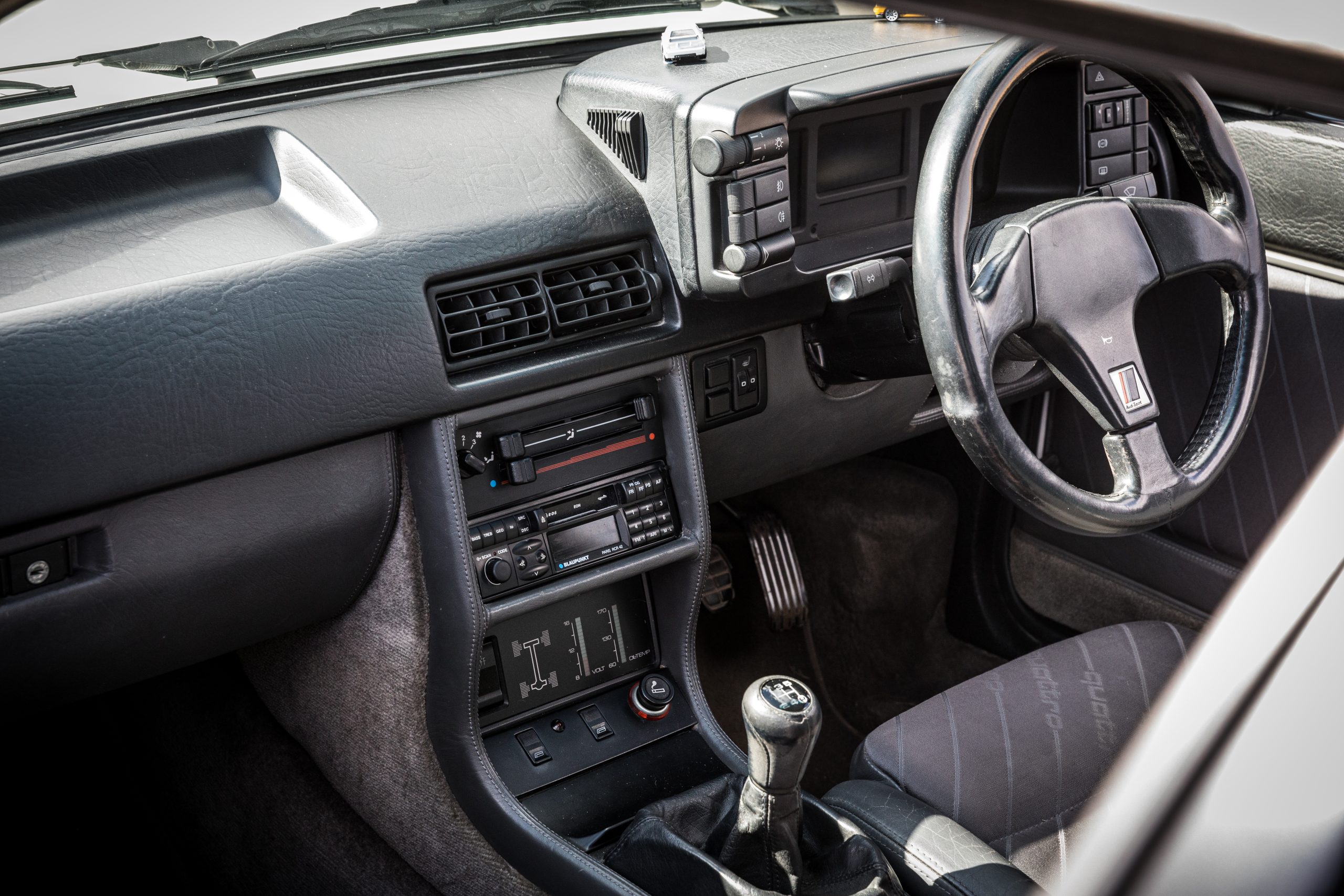 Audi Quattro dashboard