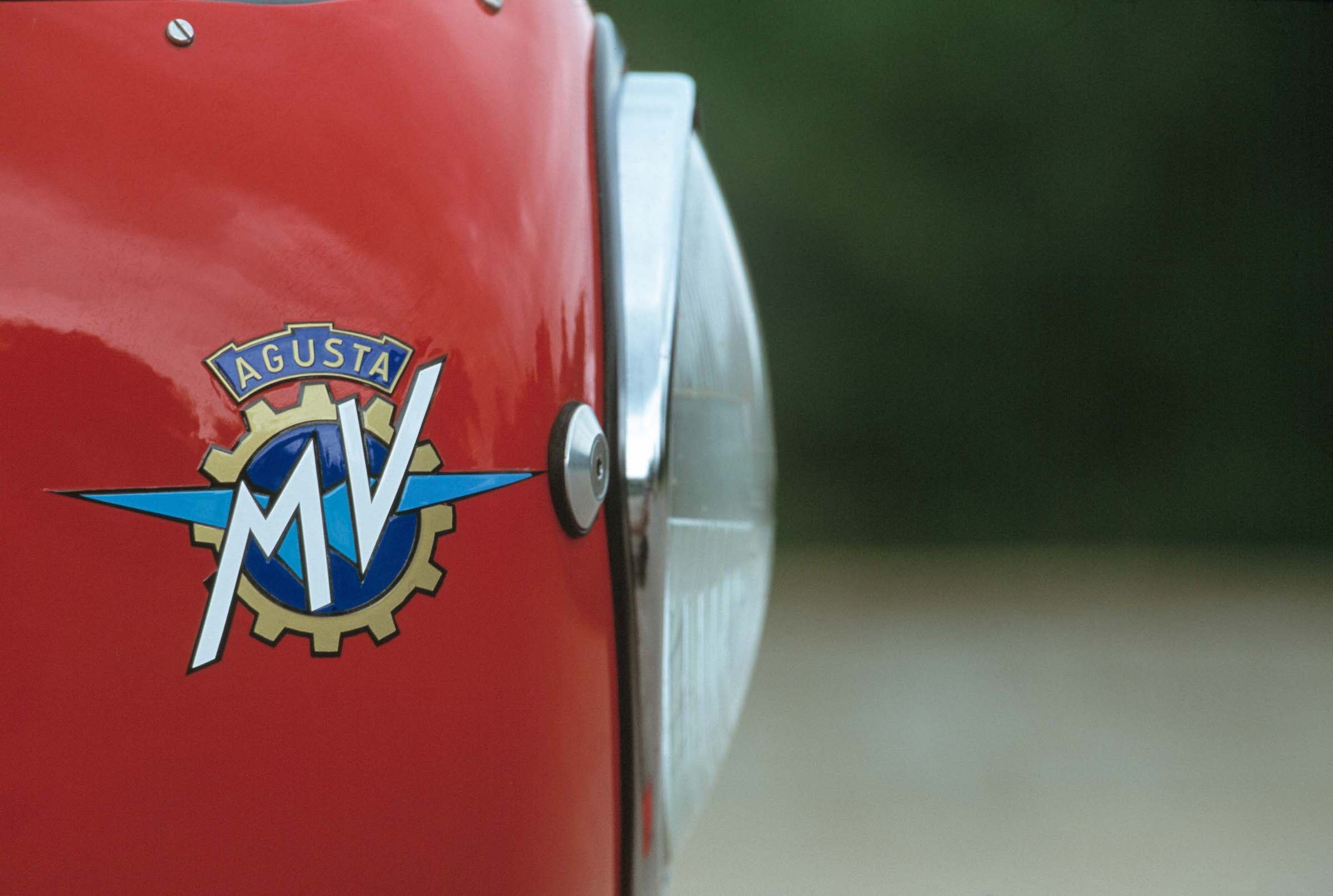 MV Agusta Magni badge