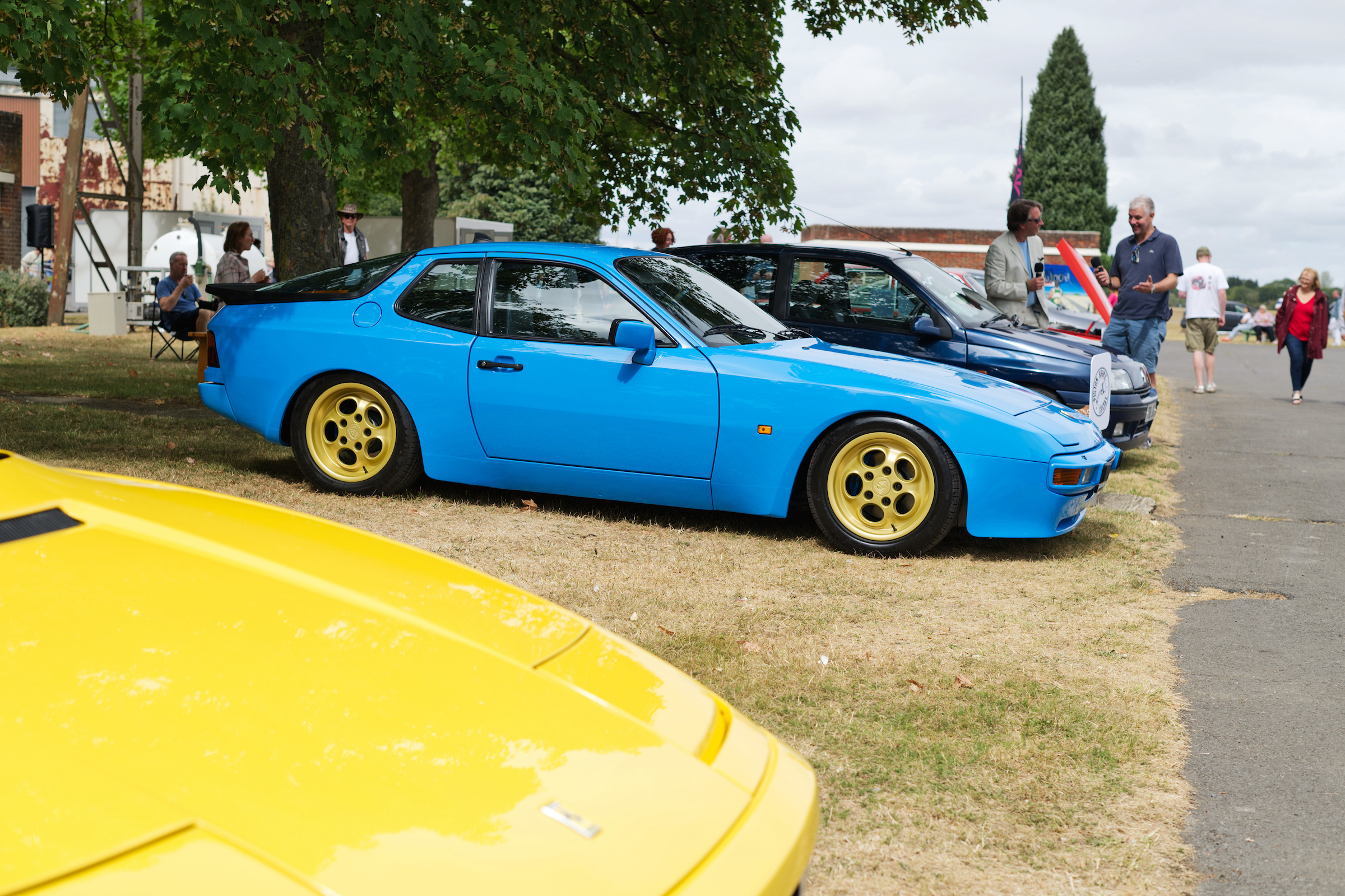 Radwood Porsche 944