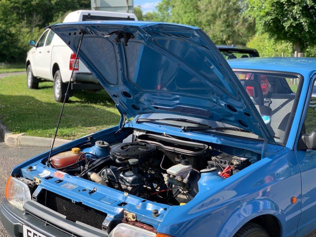 1988 Ford Escort Popular engine