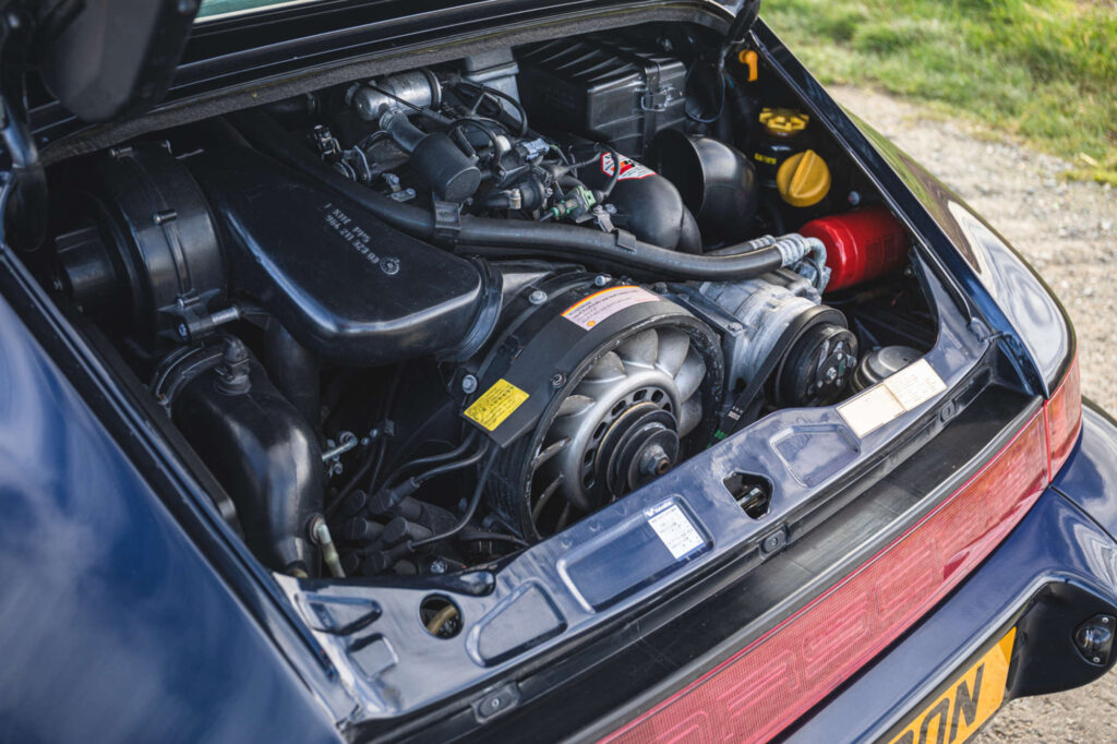 Porsche 964 engine