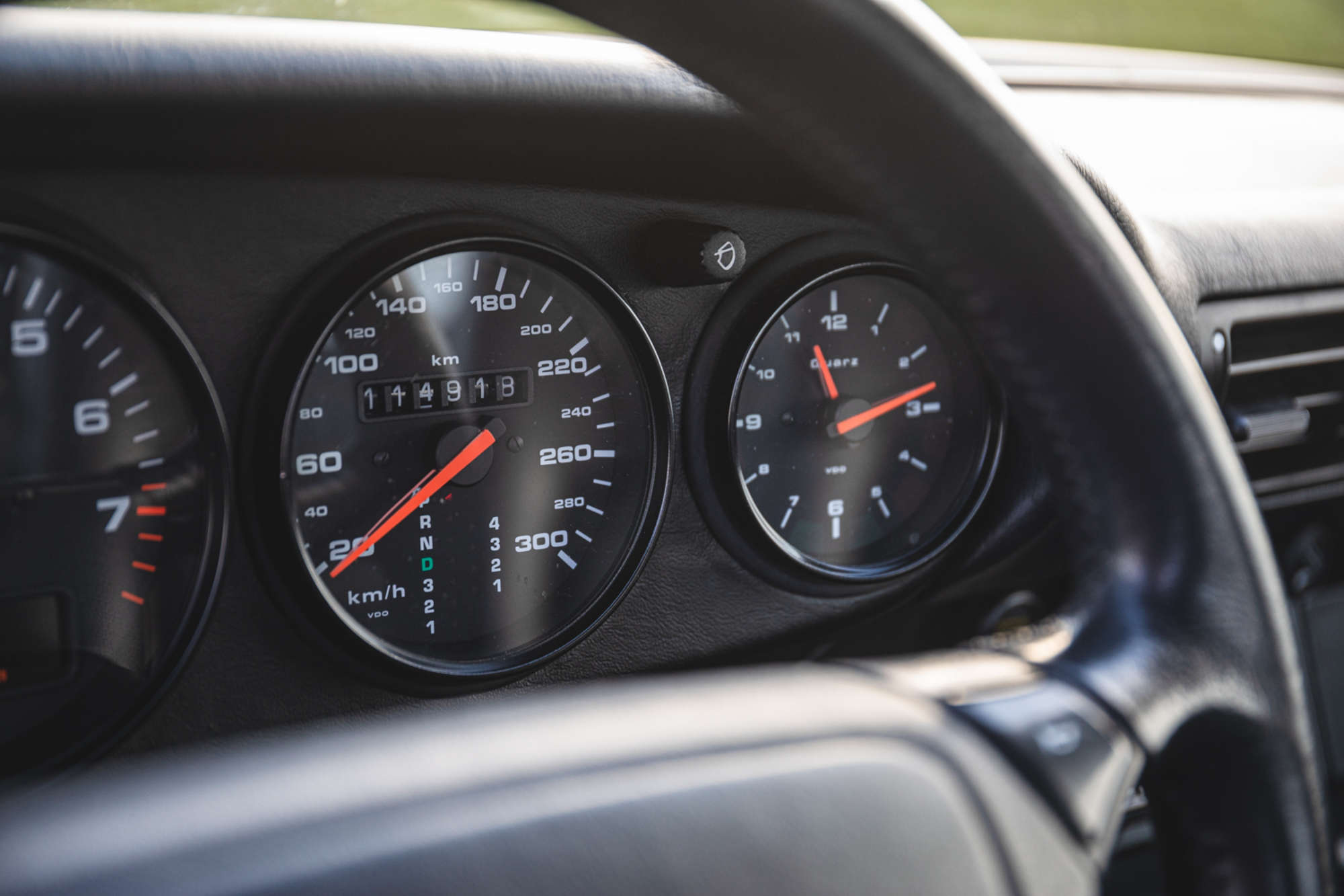 Porsche 964 dials