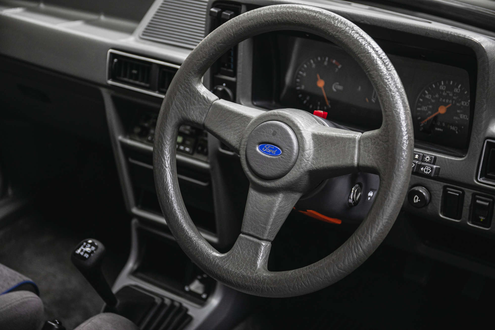 Diana Ford Escort RS Turbo interior