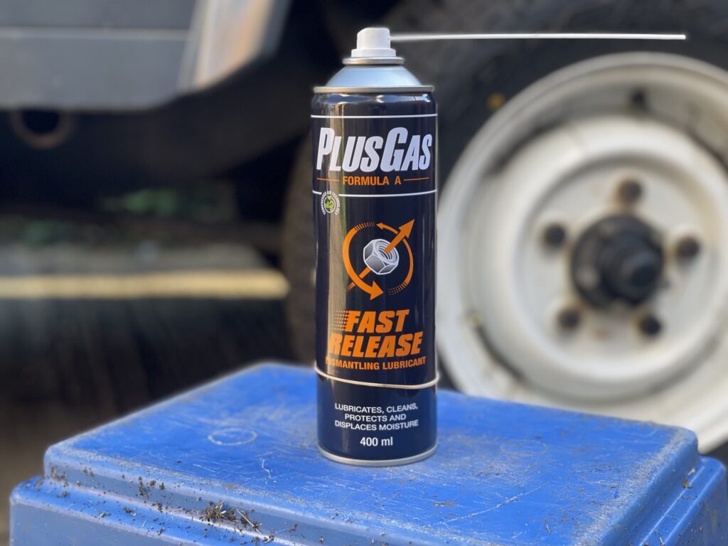 PlusGas penetrating fluid