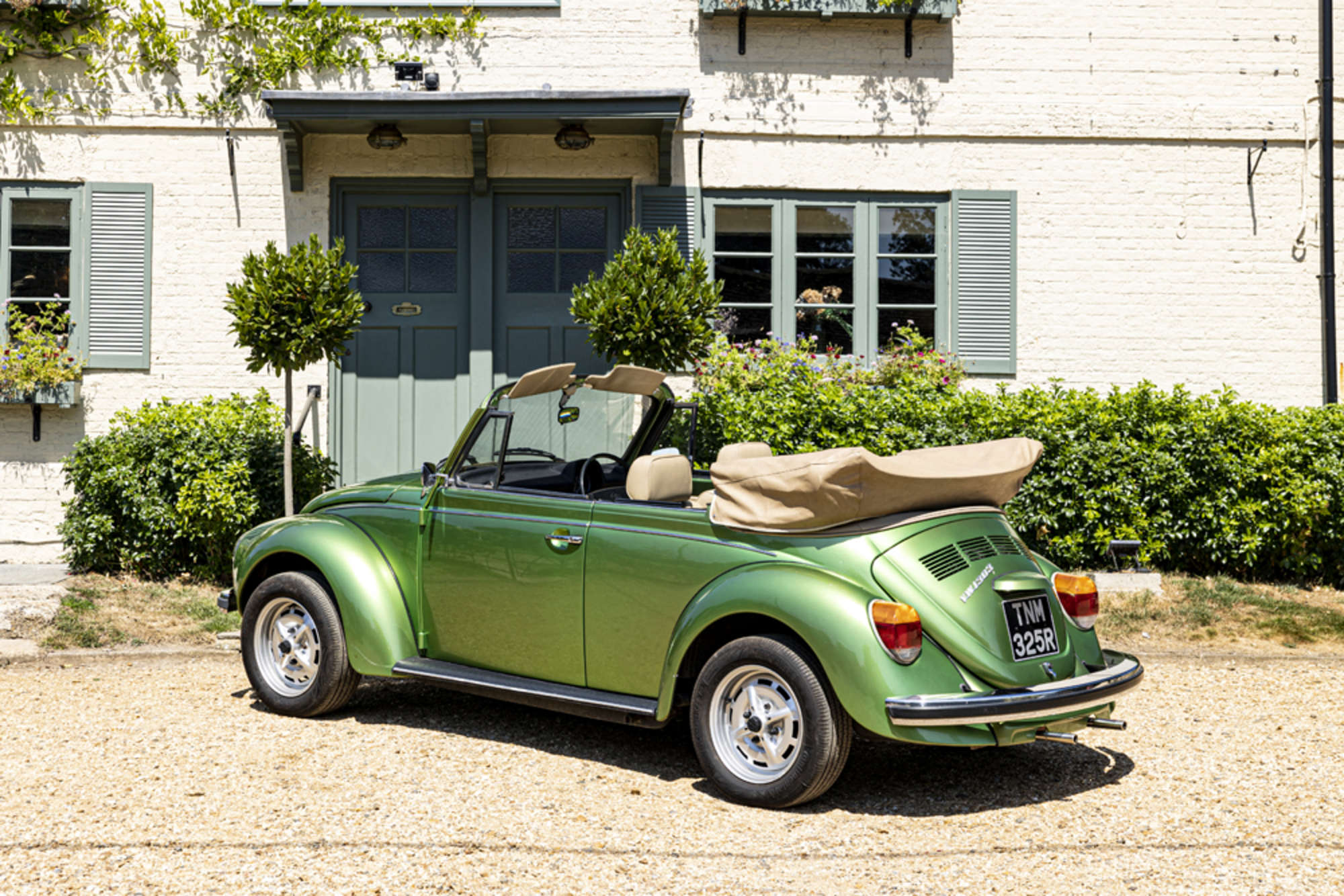 The Who Volkswagen Beetle cabrio