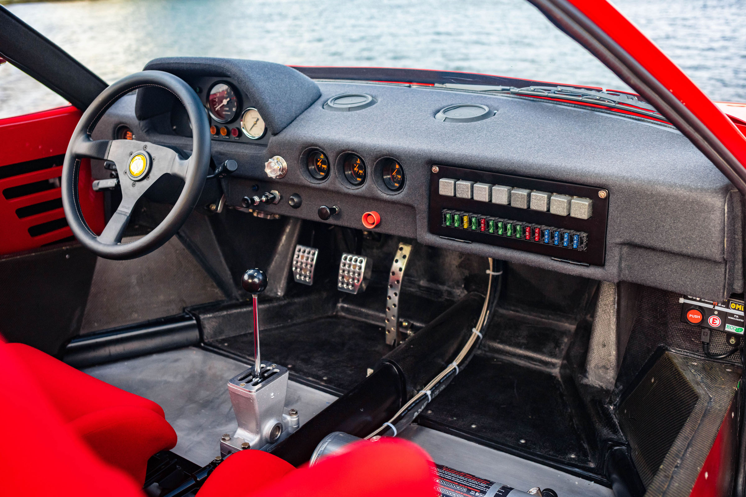 Ferrari 288 GTO Evoluzione interior