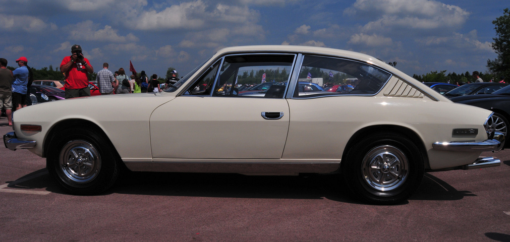 Triumph Stag fastback