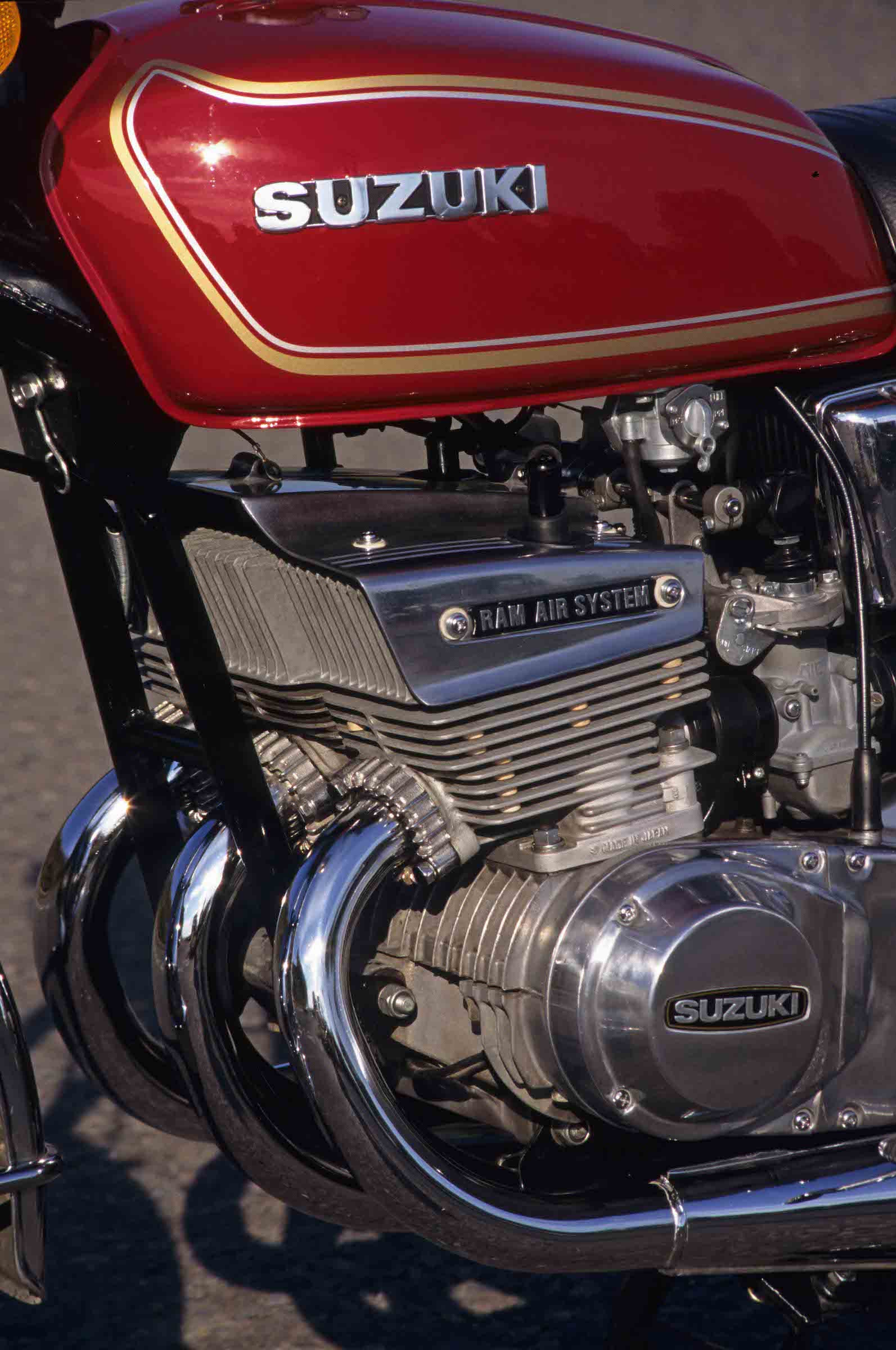 Suzuki GT550A