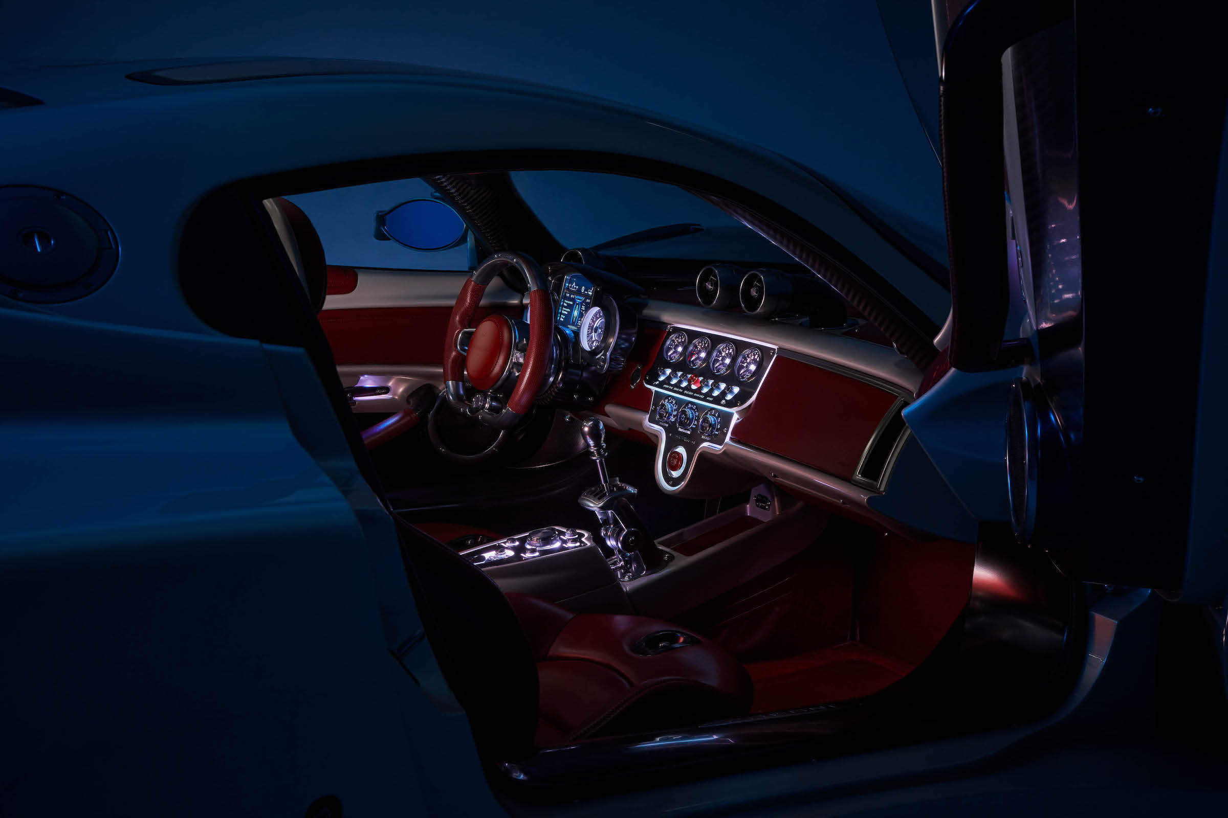 Pagani Utopia interior