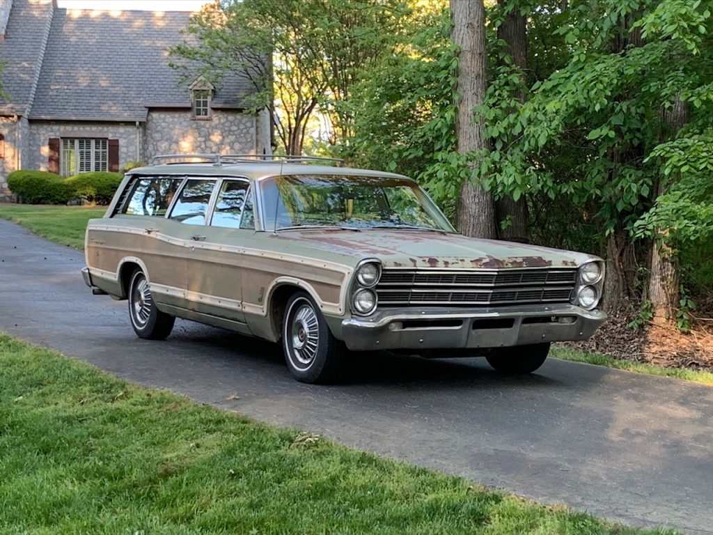 Ford Country Squire