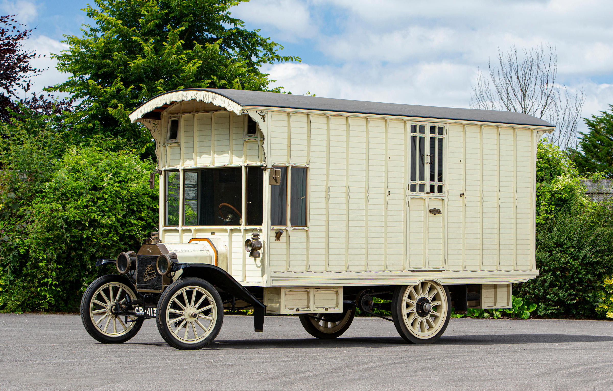 Win at #vanlife with this Ford Model T Motor Caravan