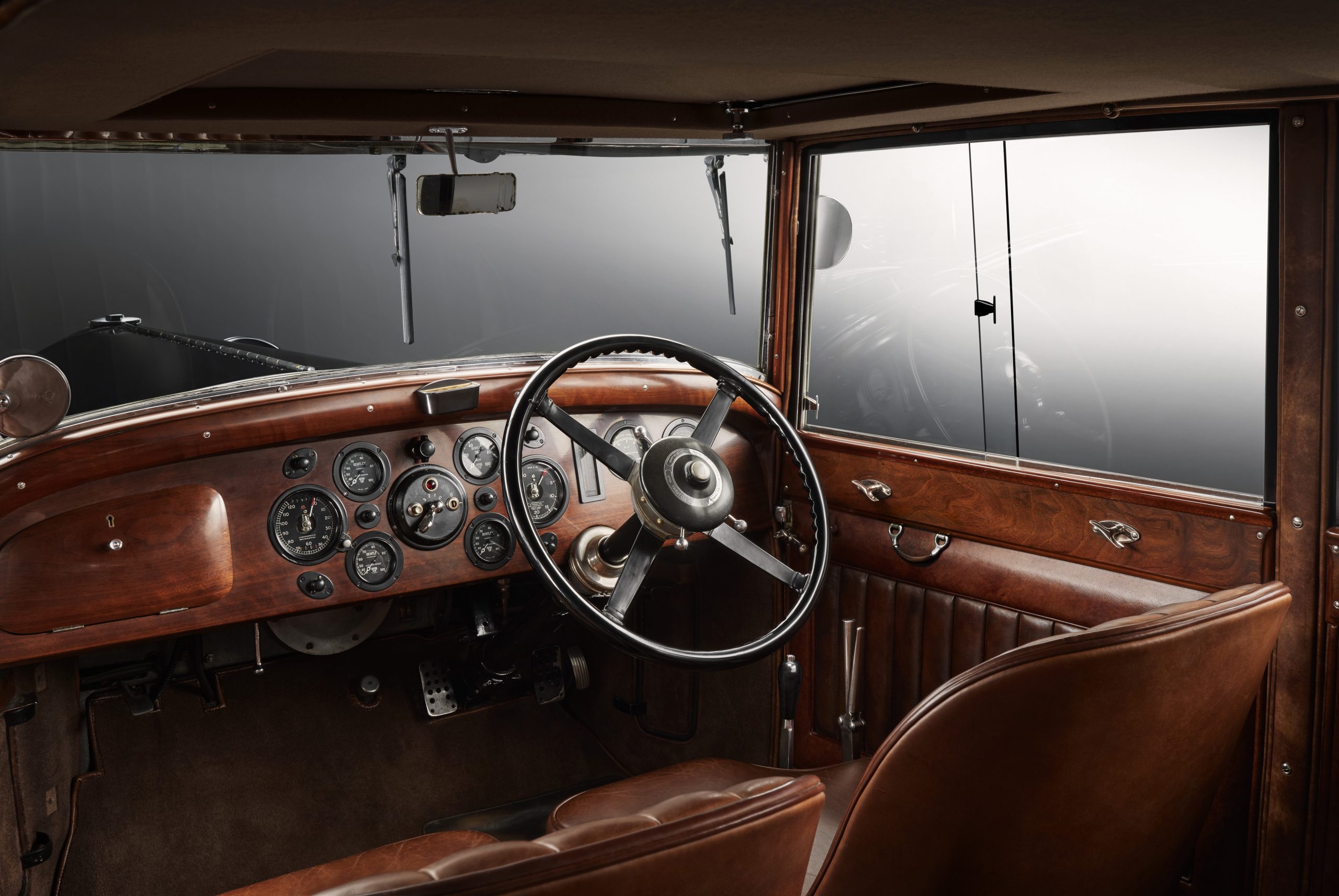 Bentley 8-litre interior