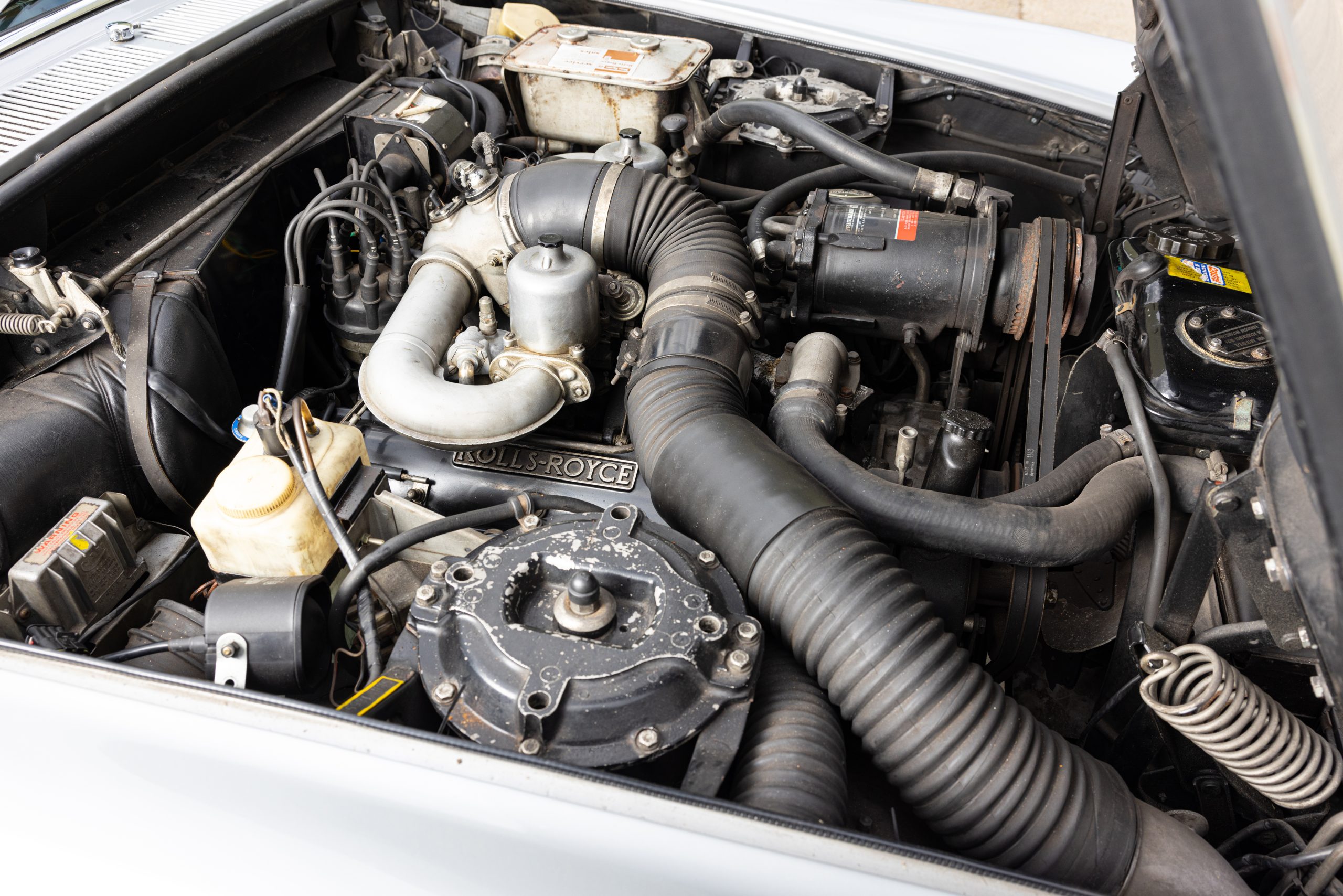 1974 Rolls-Royce Silver Shadow engine
