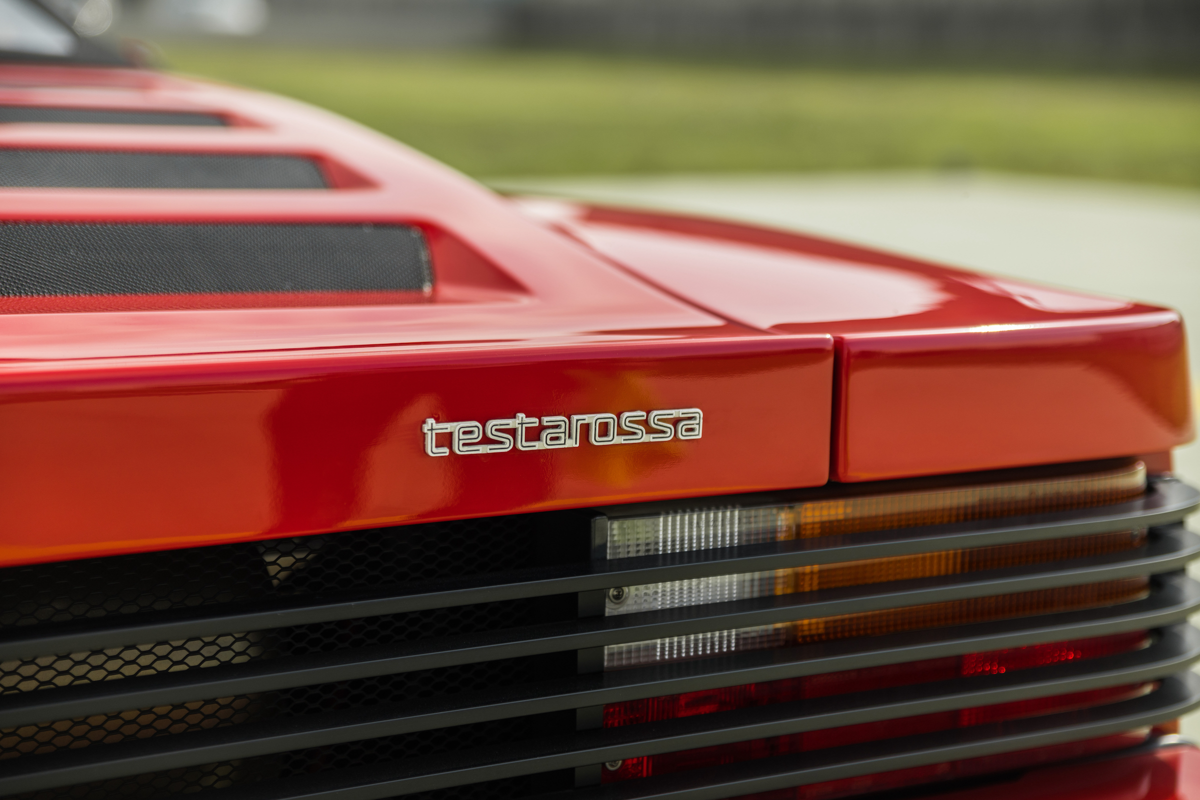 Ferrari Testarossa Spider badge