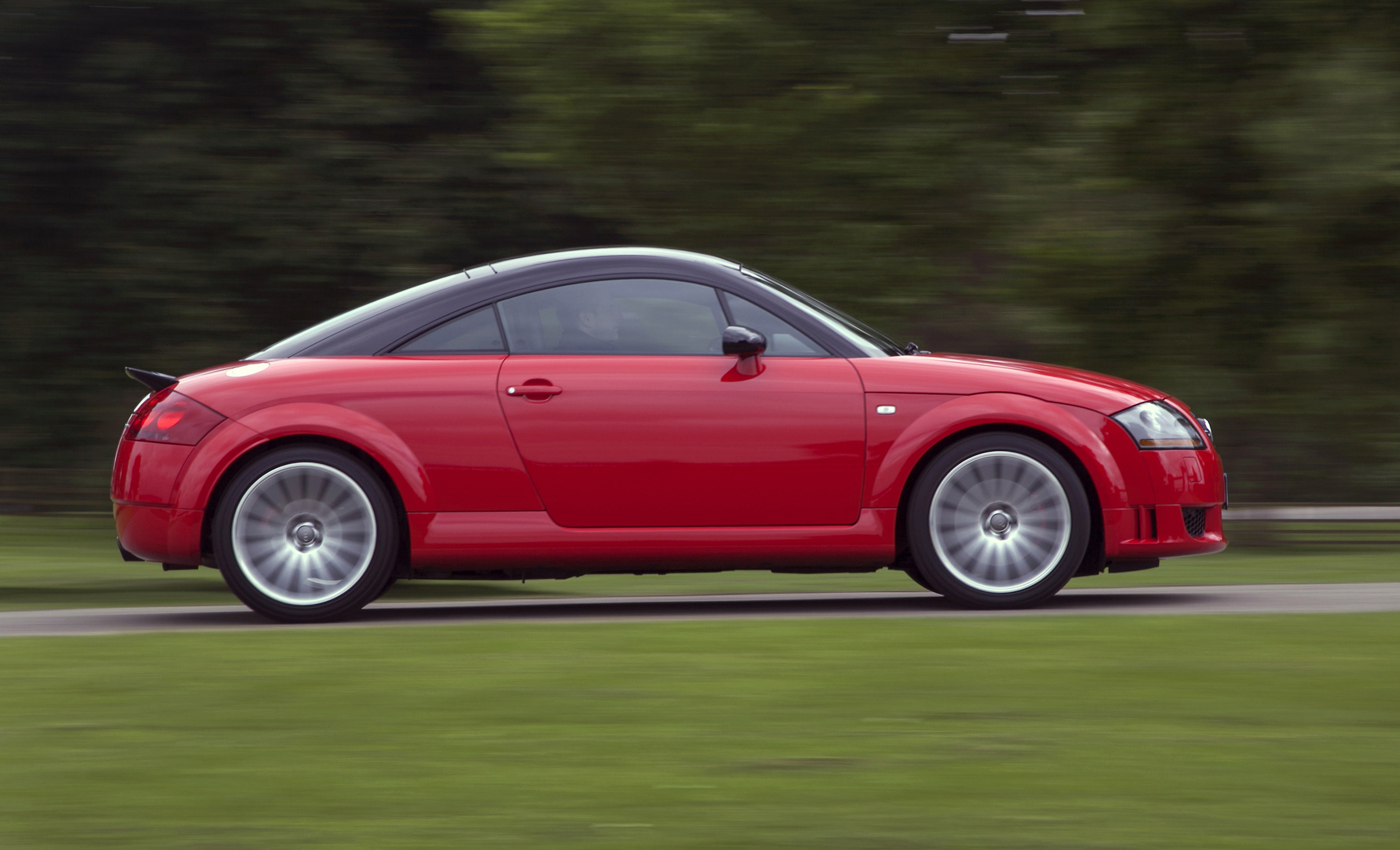 Audi TT Quattro Sport