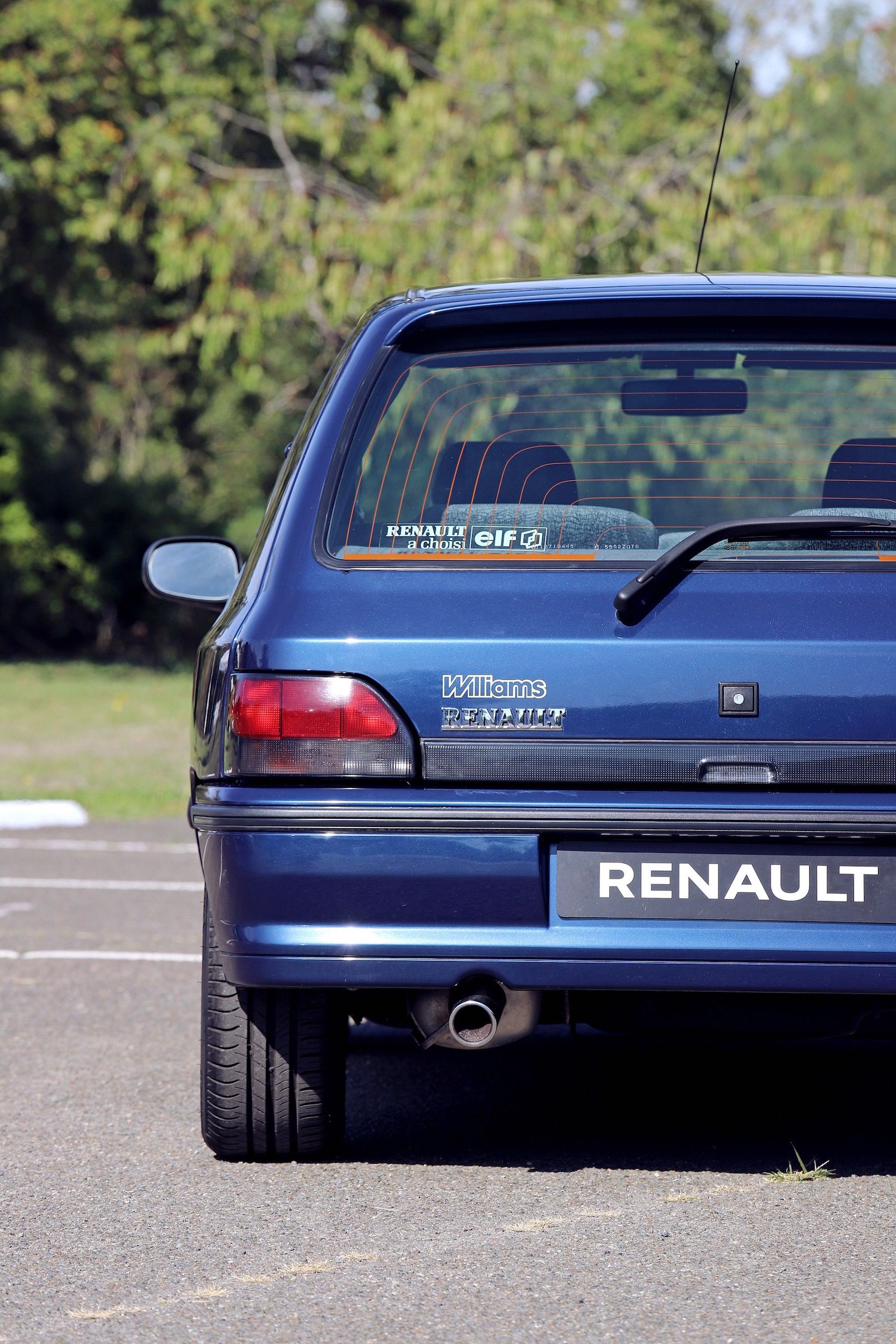Artcurial Renault Clio Williams