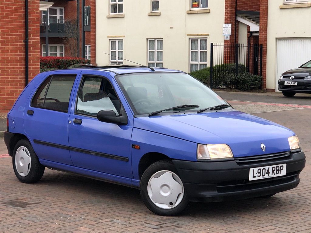 Unexceptional Classifieds: Renault Clio RN