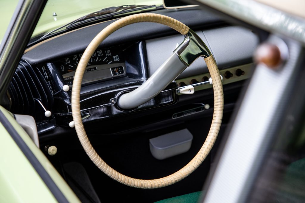 Citroen DS interior