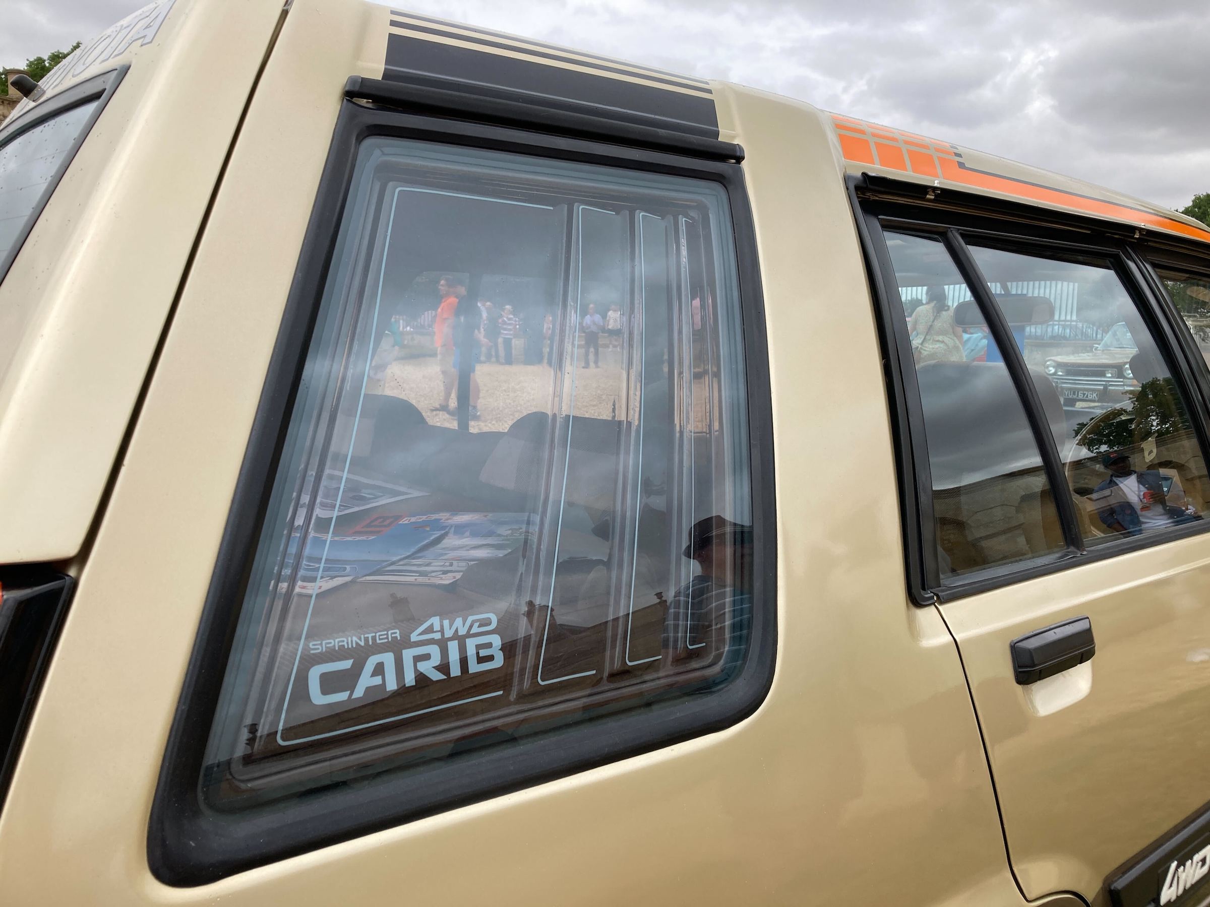 Toyota Sprinter Carib window