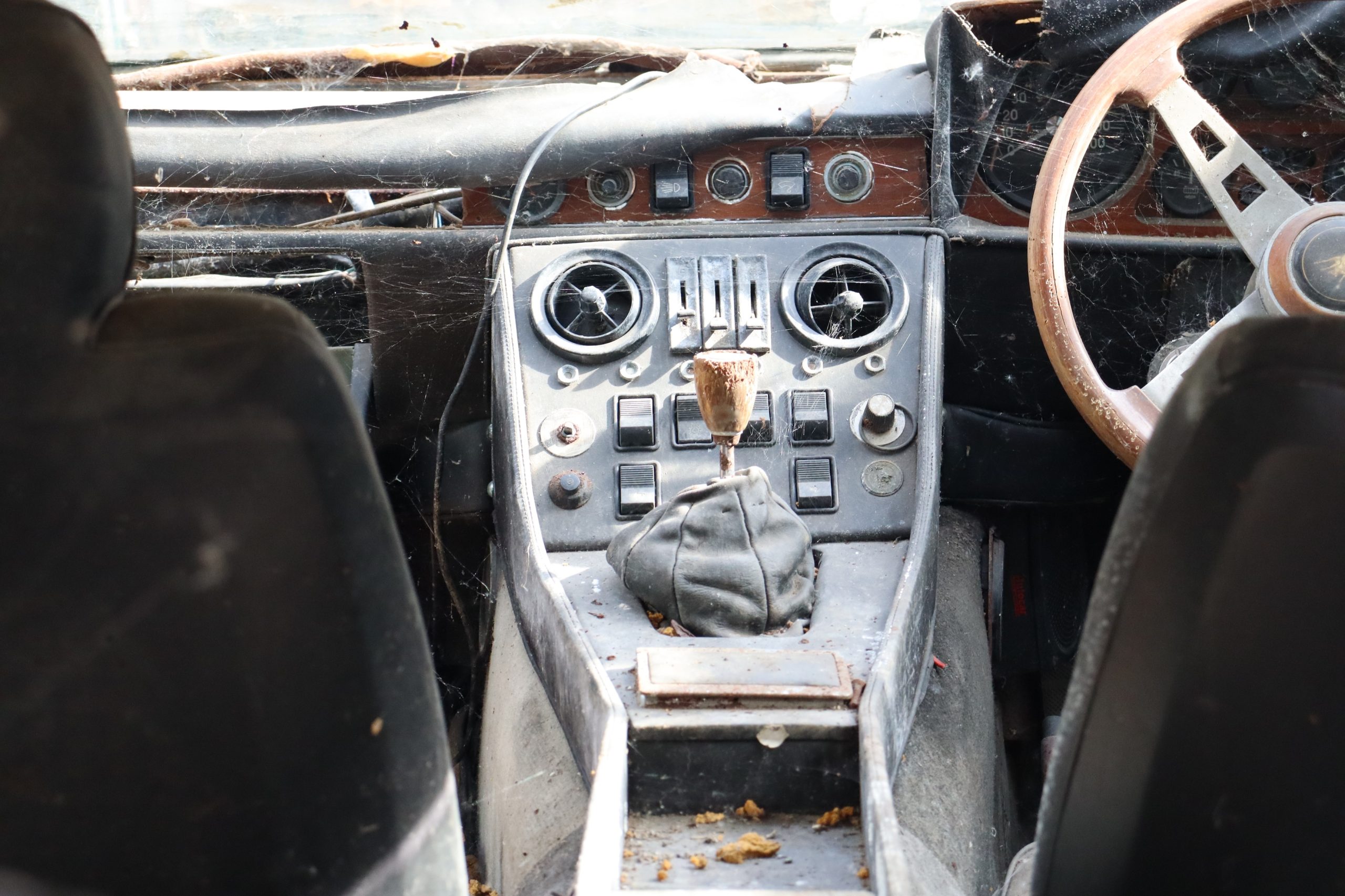 Lamborghini Espada interior