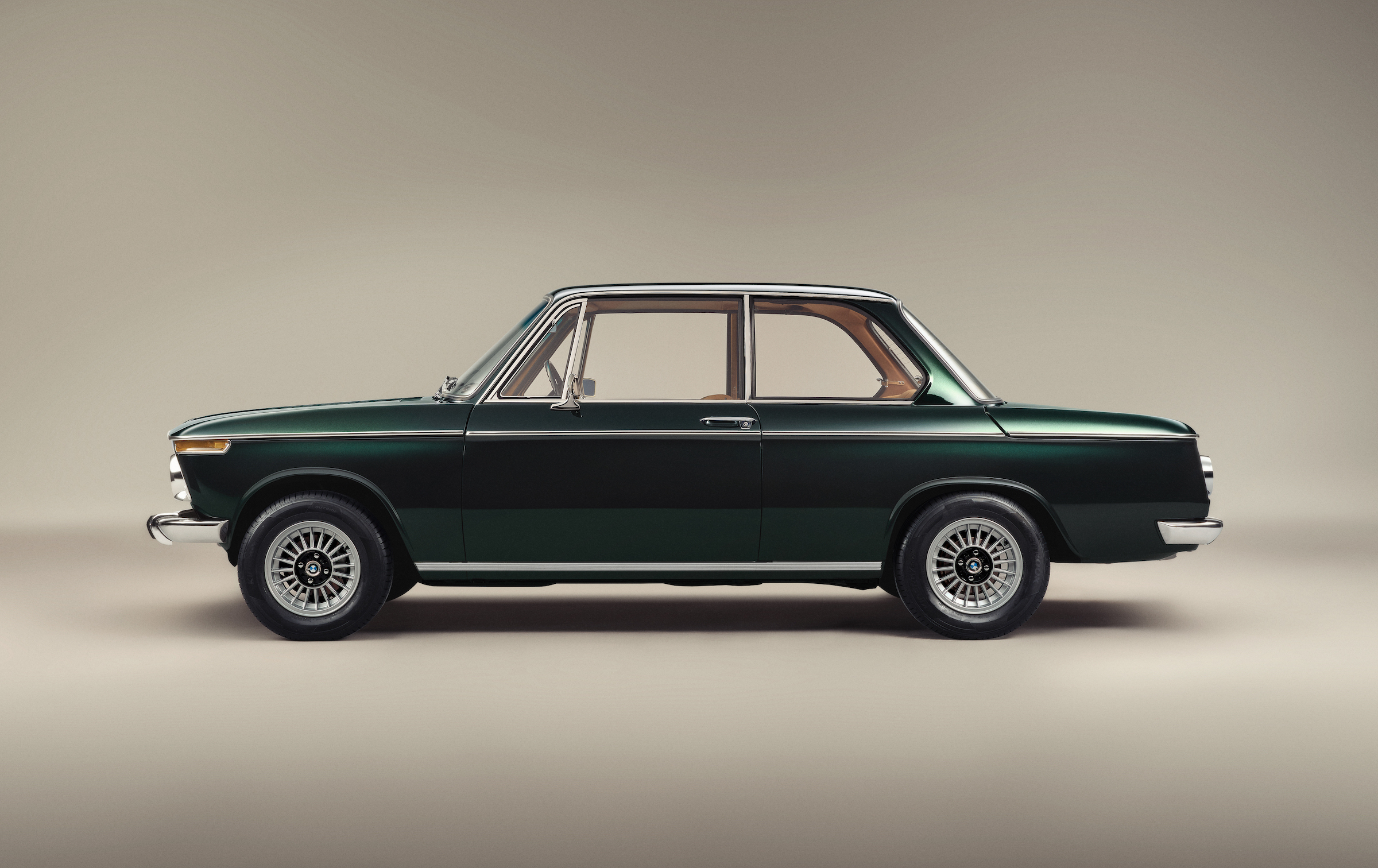 Kith BMW 1602 electric