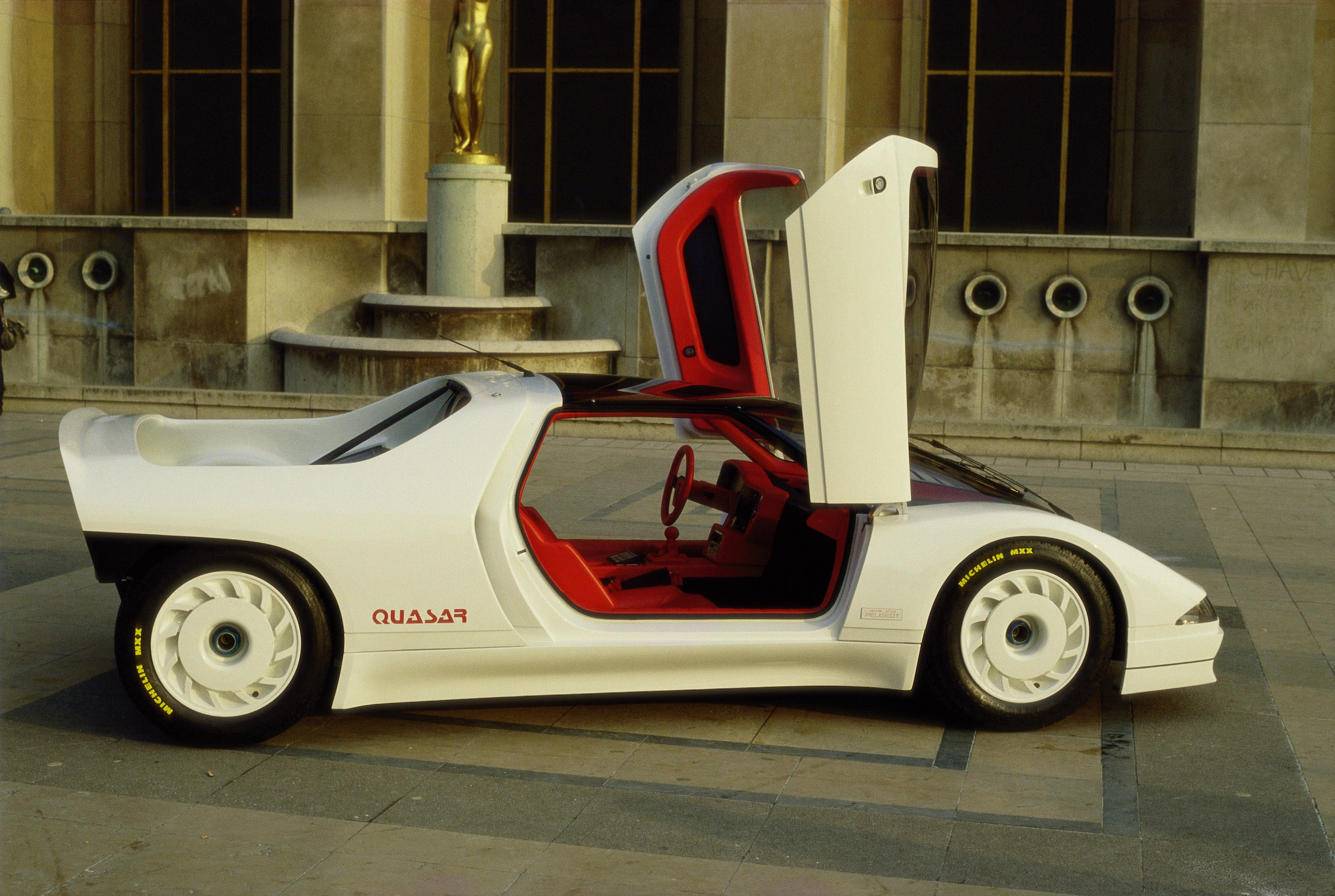 Peugeot Quasar concept