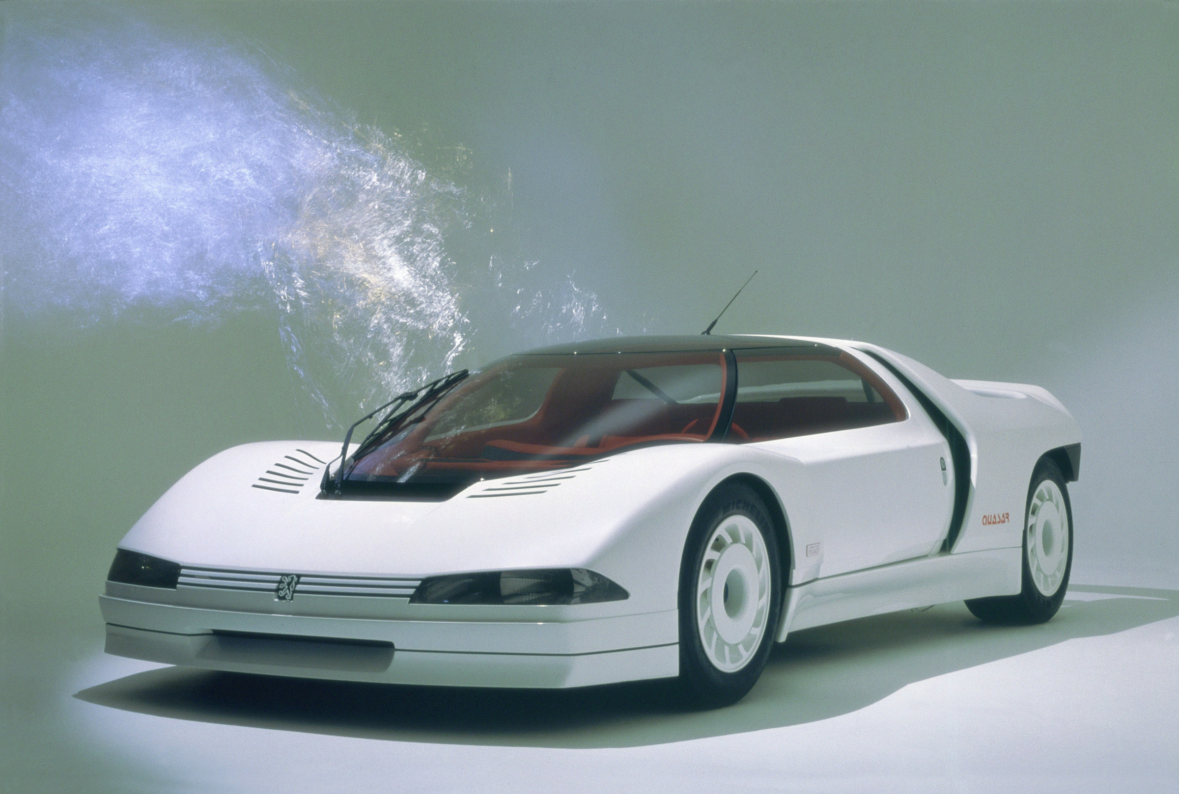 Peugeot Quasar concept