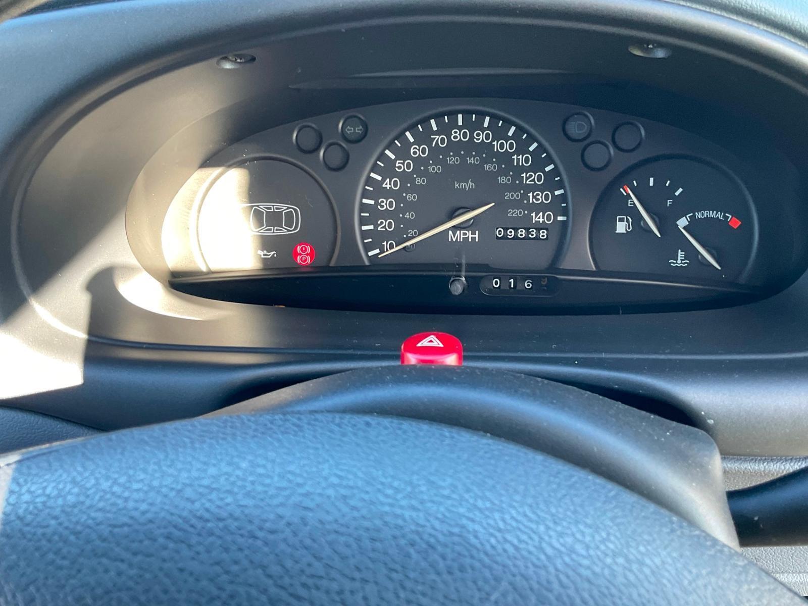 1997 Ford Fiesta Encore dials