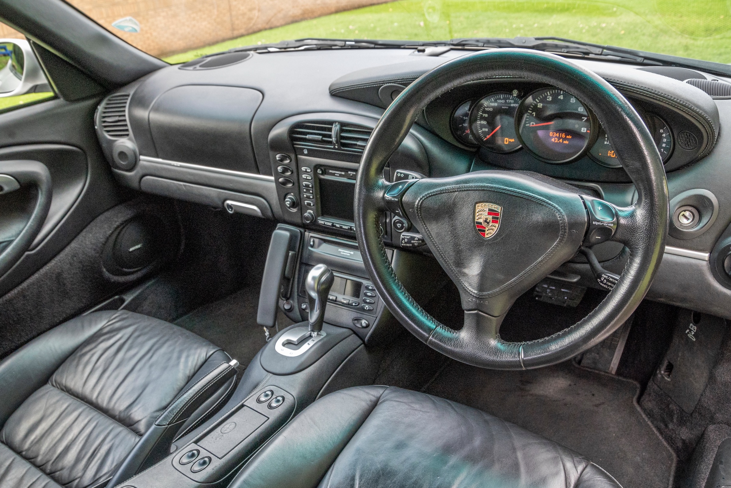Porsche 996 Turbo interior