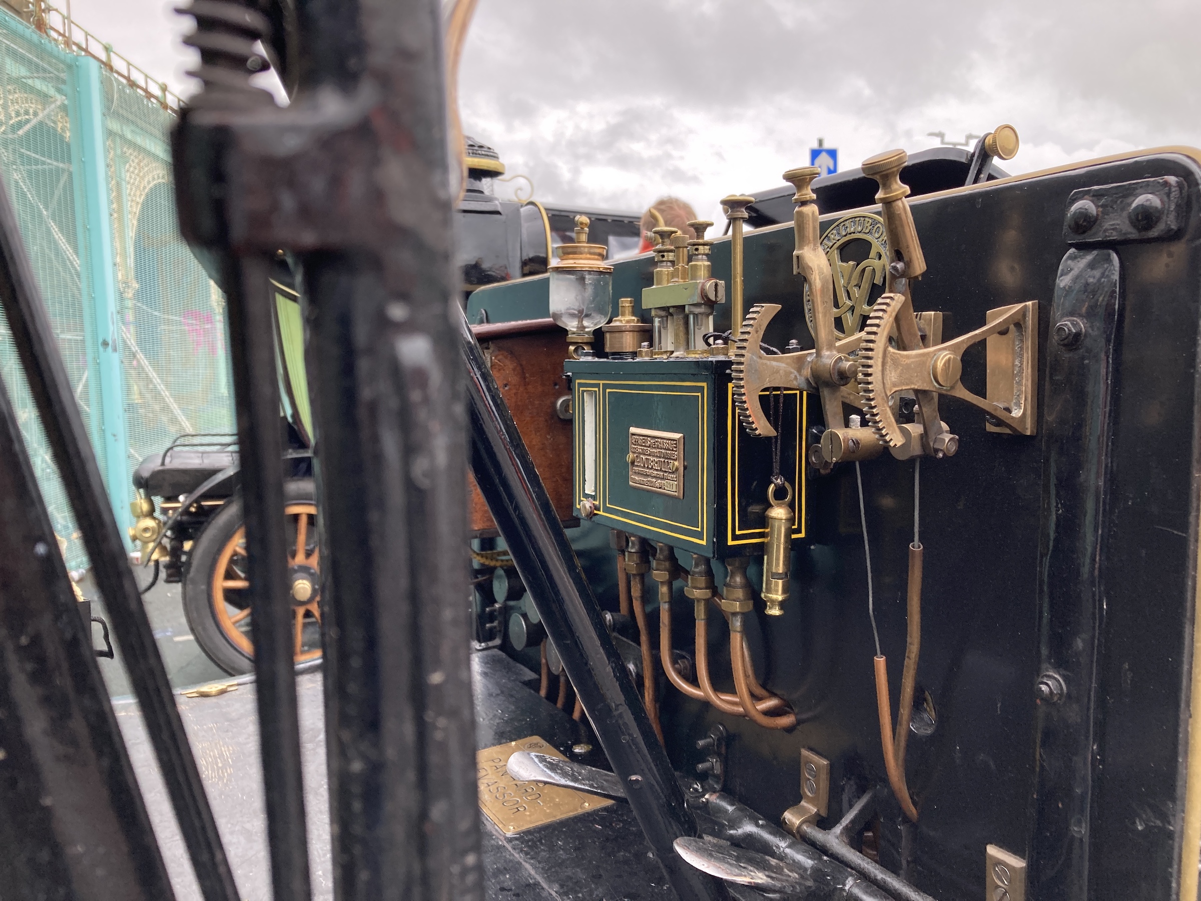 1898 Panhard et Levassor controls