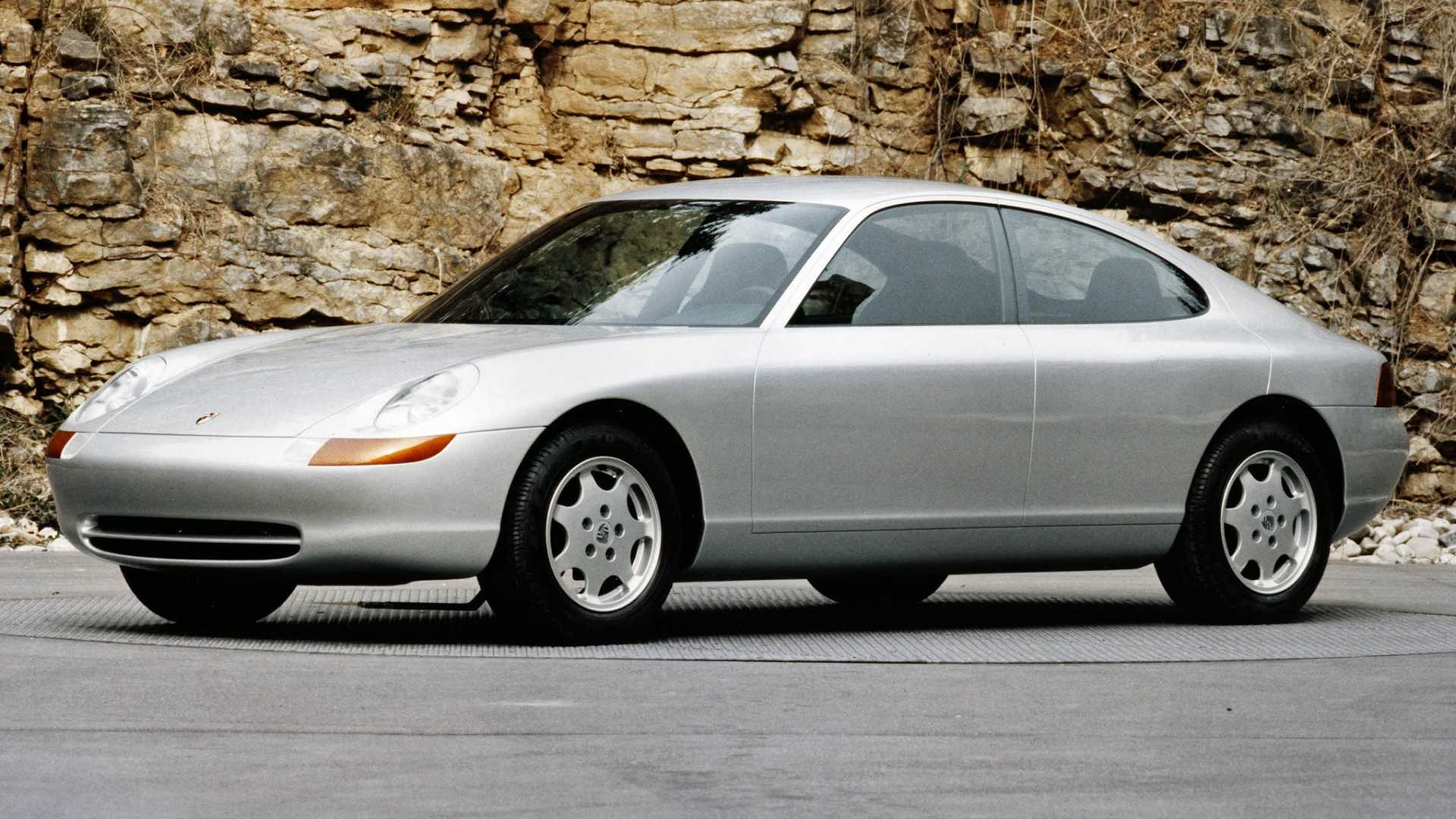 Porsche 989