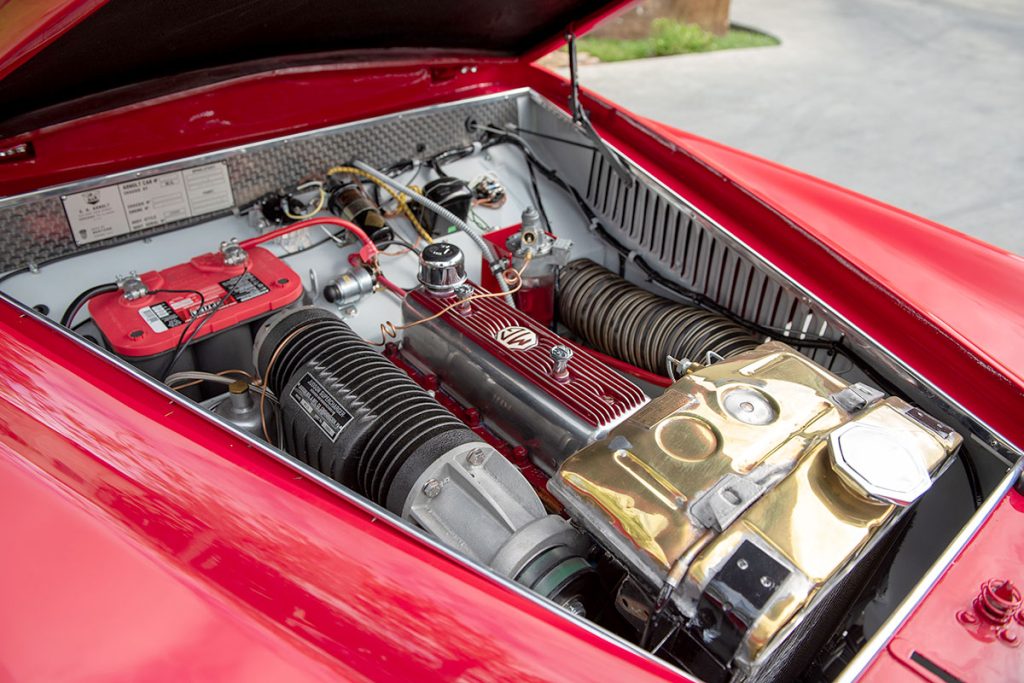 Arnolt MG coupe engine