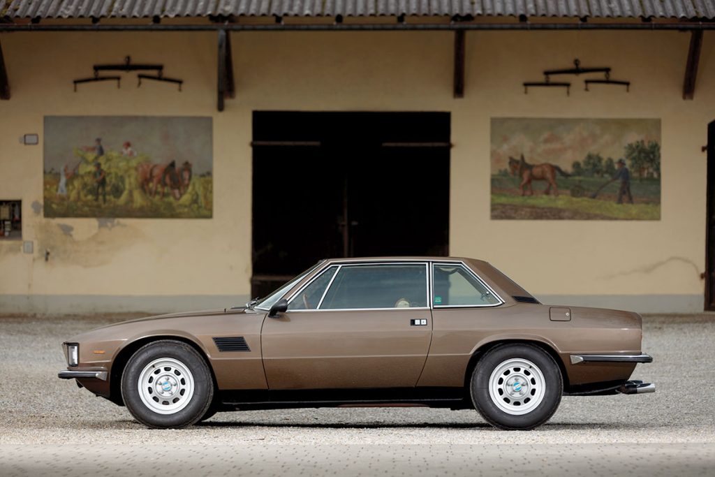 De Tomaso Longchamp