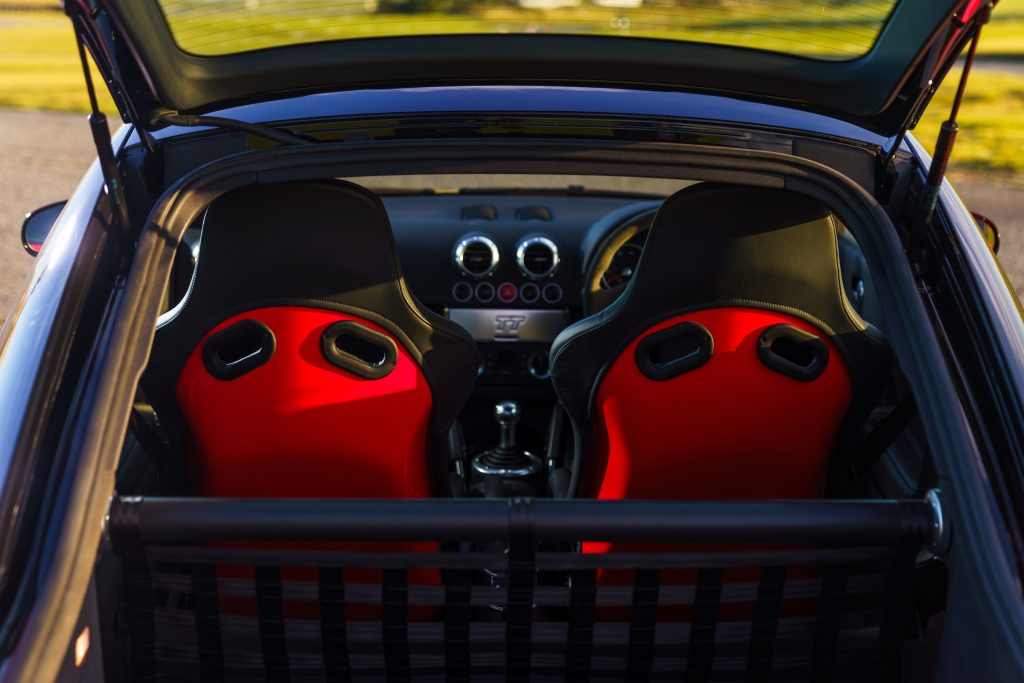 Audi TT Quattro Sport seats