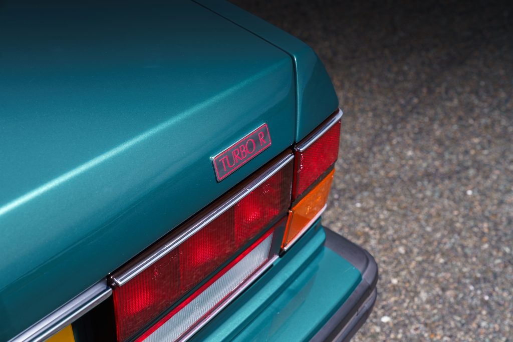 Bentley Turbo R badge
