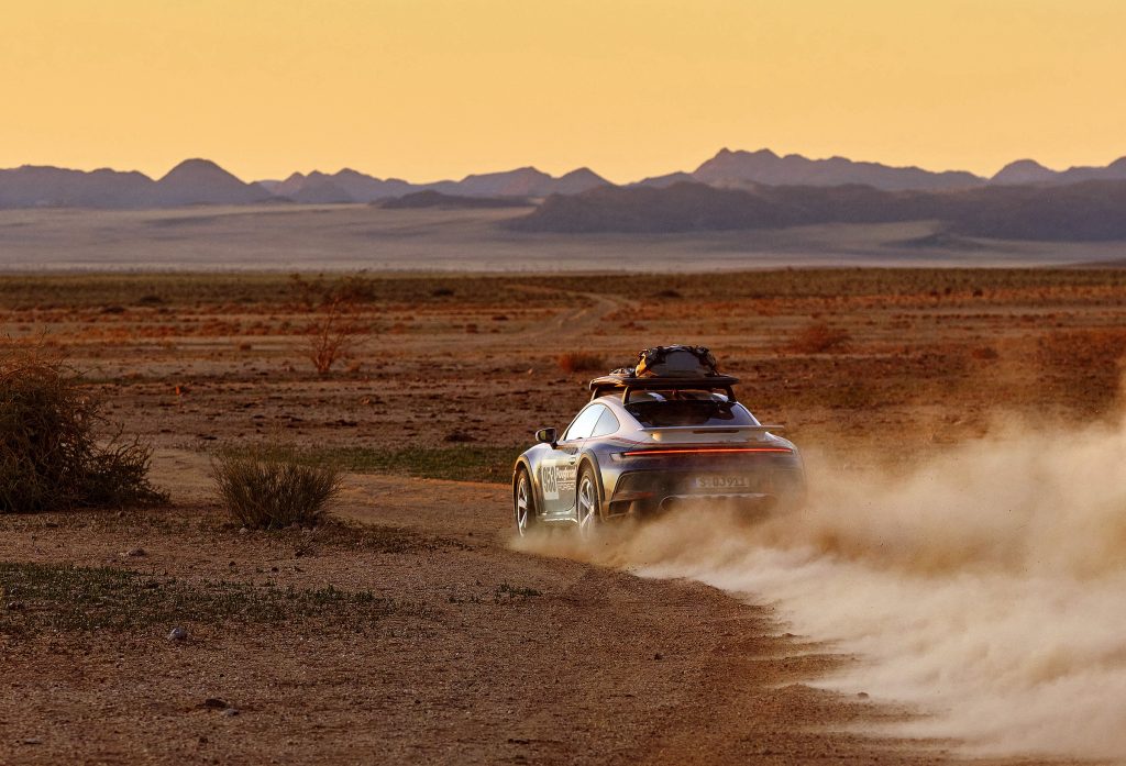 Porsche 911 Dakar