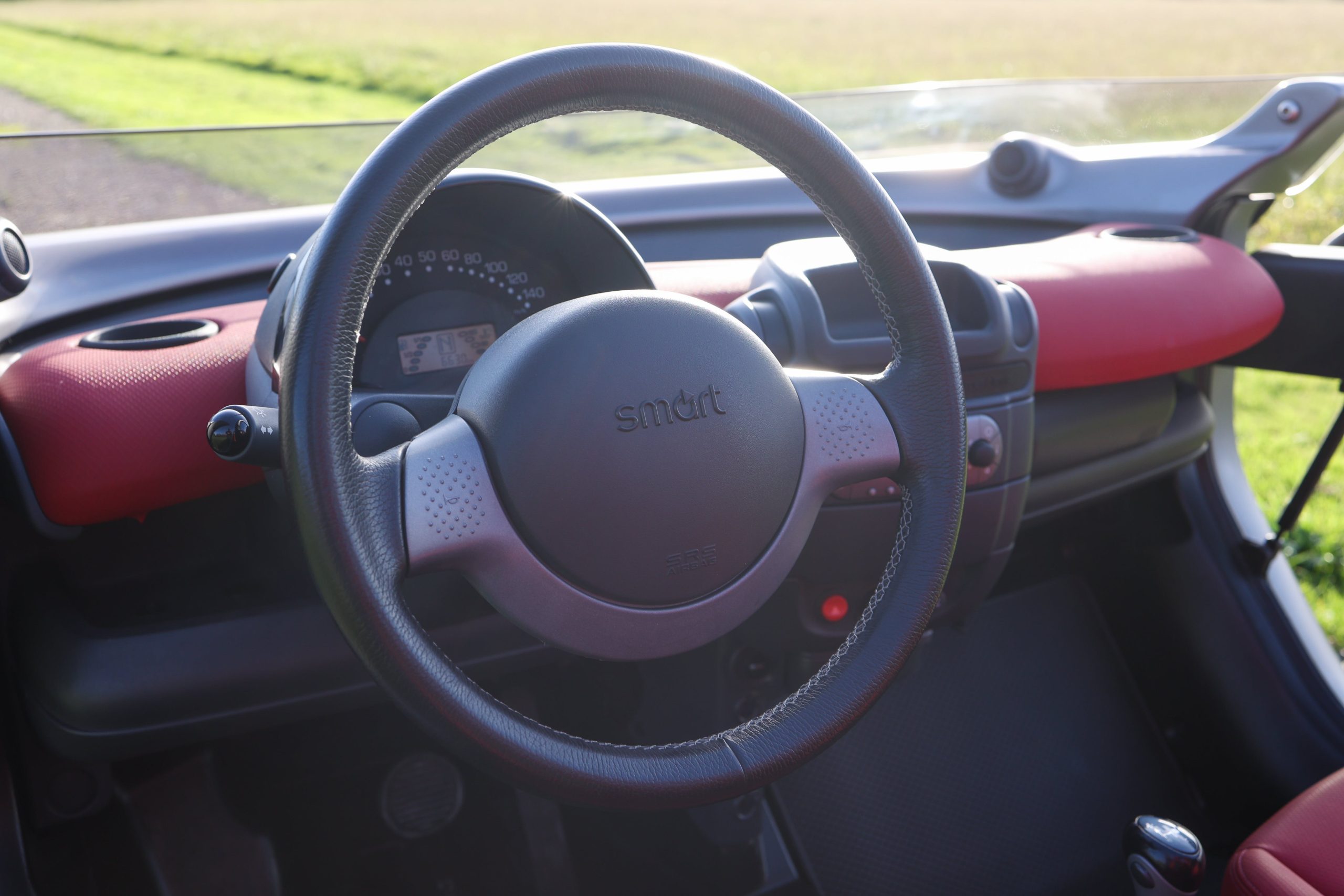 Smart Crossblade steering wheel