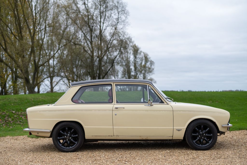 Triumph Toledo V8 profile